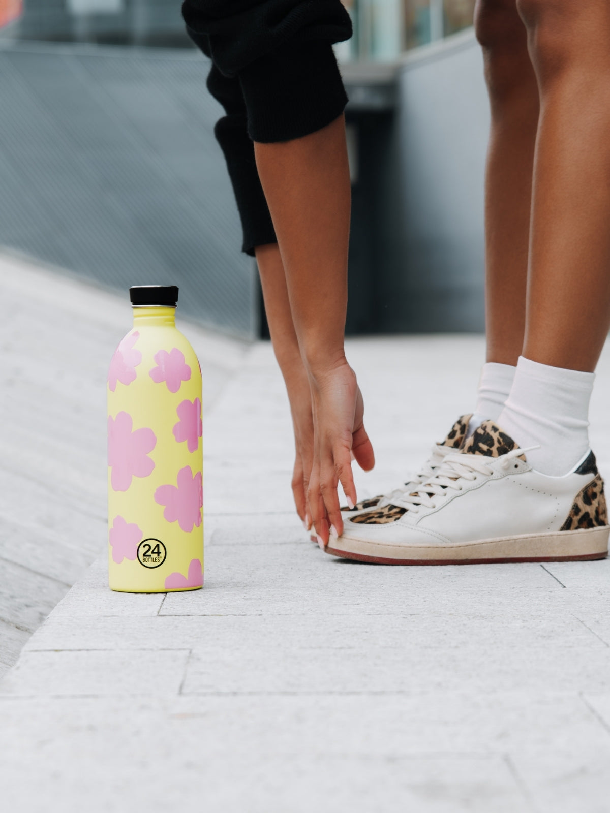 24Bottles Urban Bottle Daydreaming Yellow 1000ml - Produktbild 5