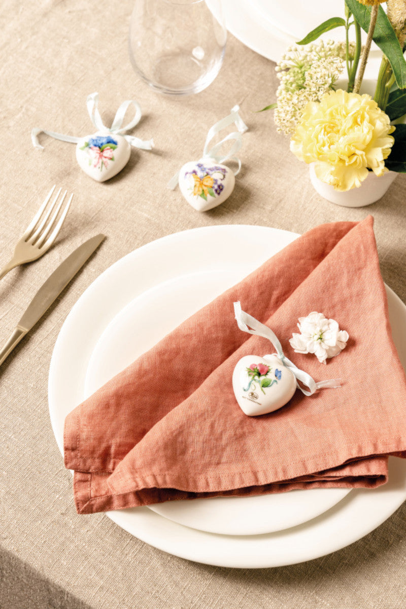 Hutschenreuther Frühlingsgrüsse Anemone Porzellan-Mini-Herz Lifestyle 