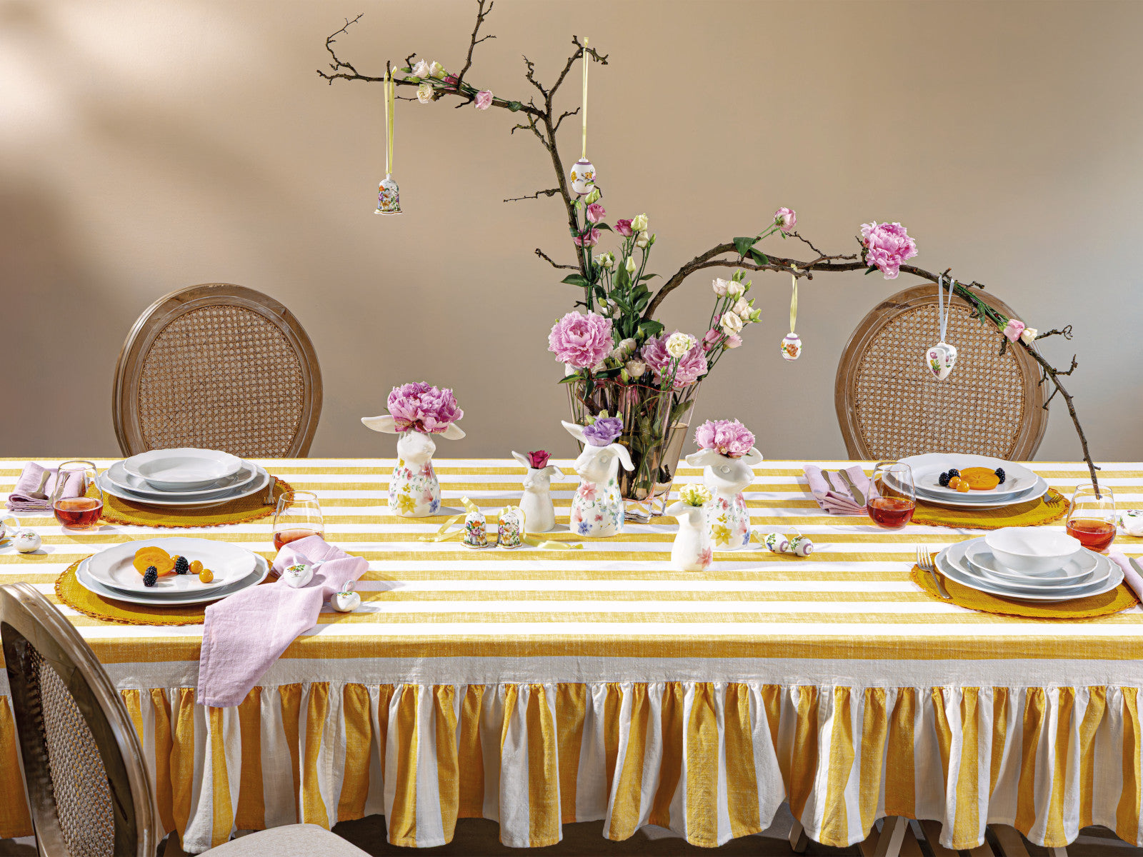 Hutschenreuther Frühlingsgrüsse Blumenwiese Dose mit Deckel 12,5cm Lifestyle 3