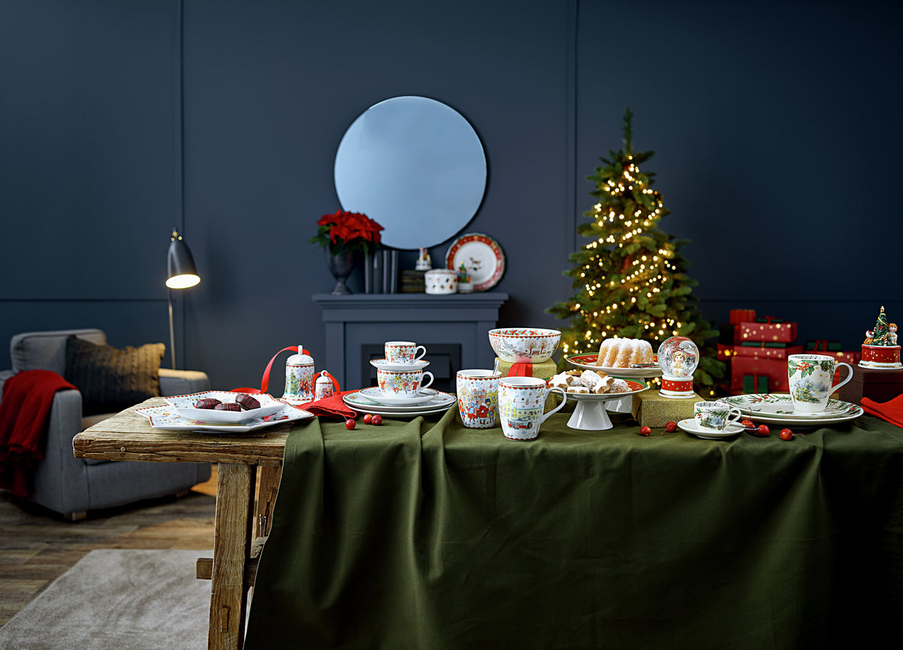 Hutschenreuther Sammelserie 2023 Am Weihnachtsbaum Espressotasse 2tlg Lifestyle