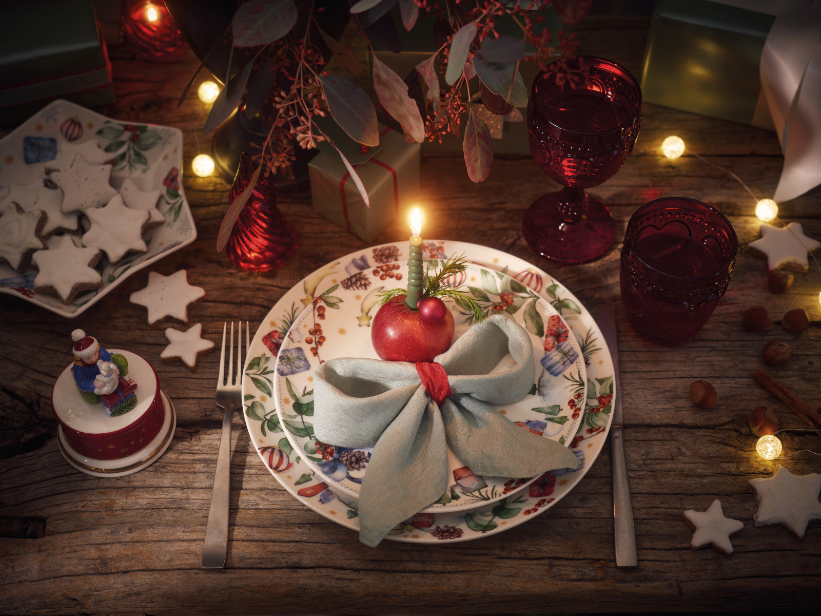 Hutschenreuther Christmas Love Kelchglas rot 8,4cm Freisteller 4