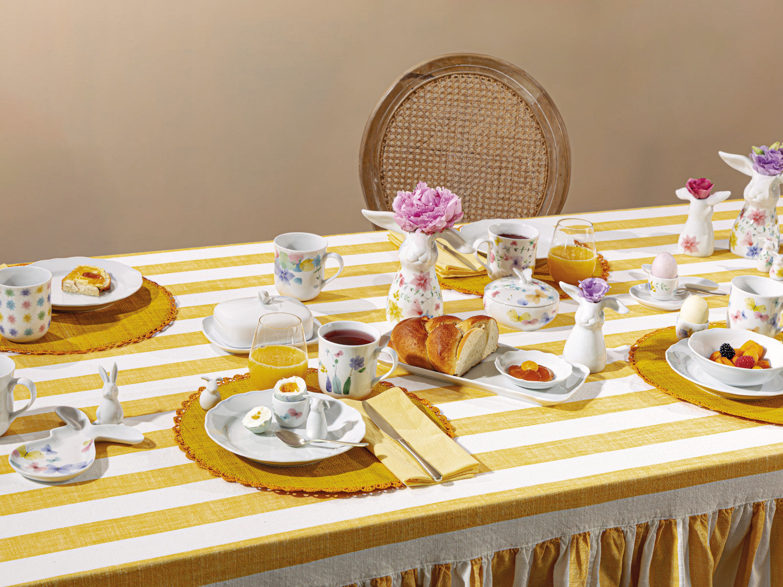 Hutschenreuther Frühlingsgrüsse Blumenwiese Eierbecher 5cm Set 2tlg Lifestyle 1