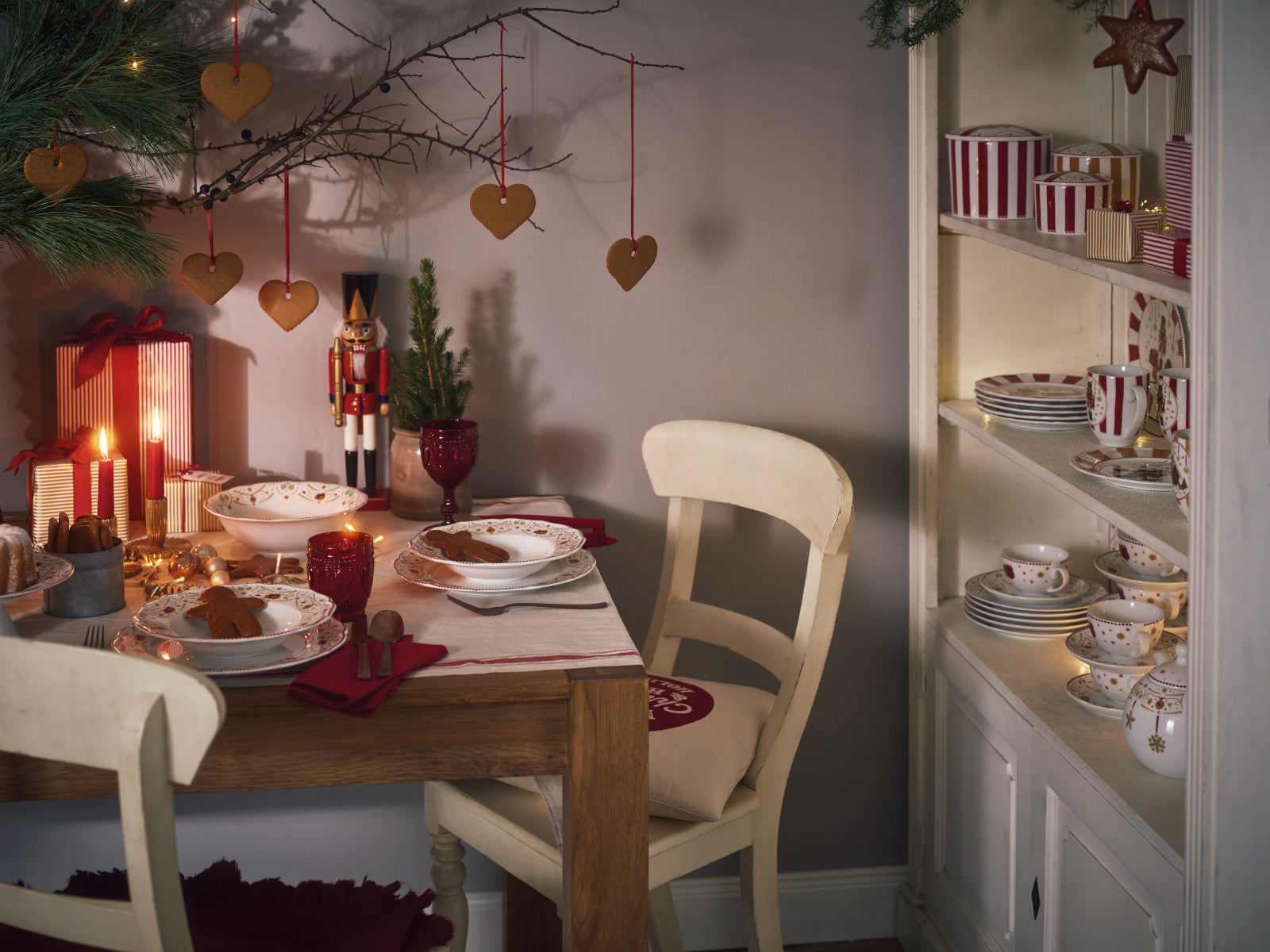 Hutschenreuther Christmas Love beige Becher mit Henkel 0,4l Lifestyle 4