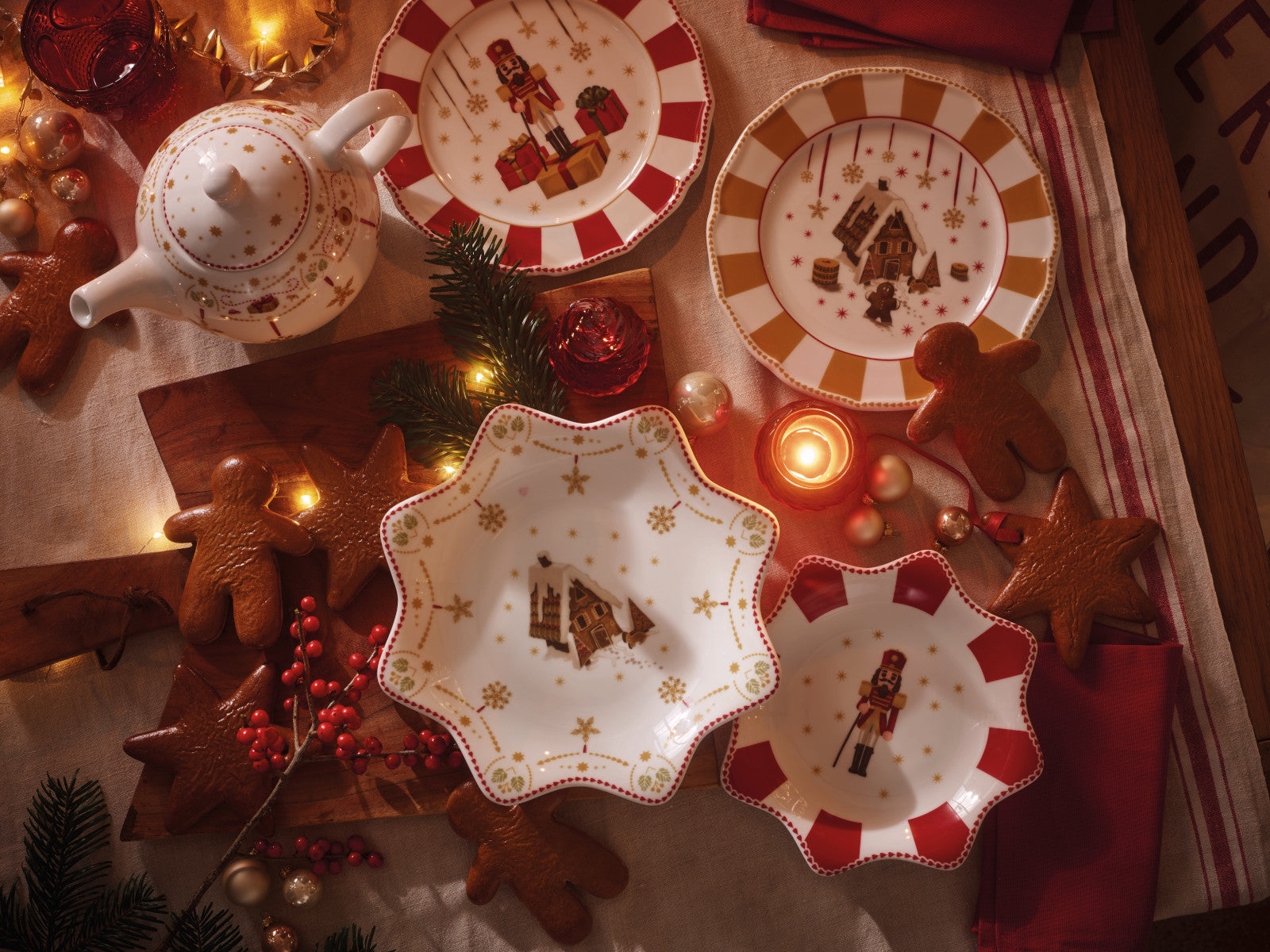 Hutschenreuther Christmas Love red Sternschale 20cm Lifestyle 1