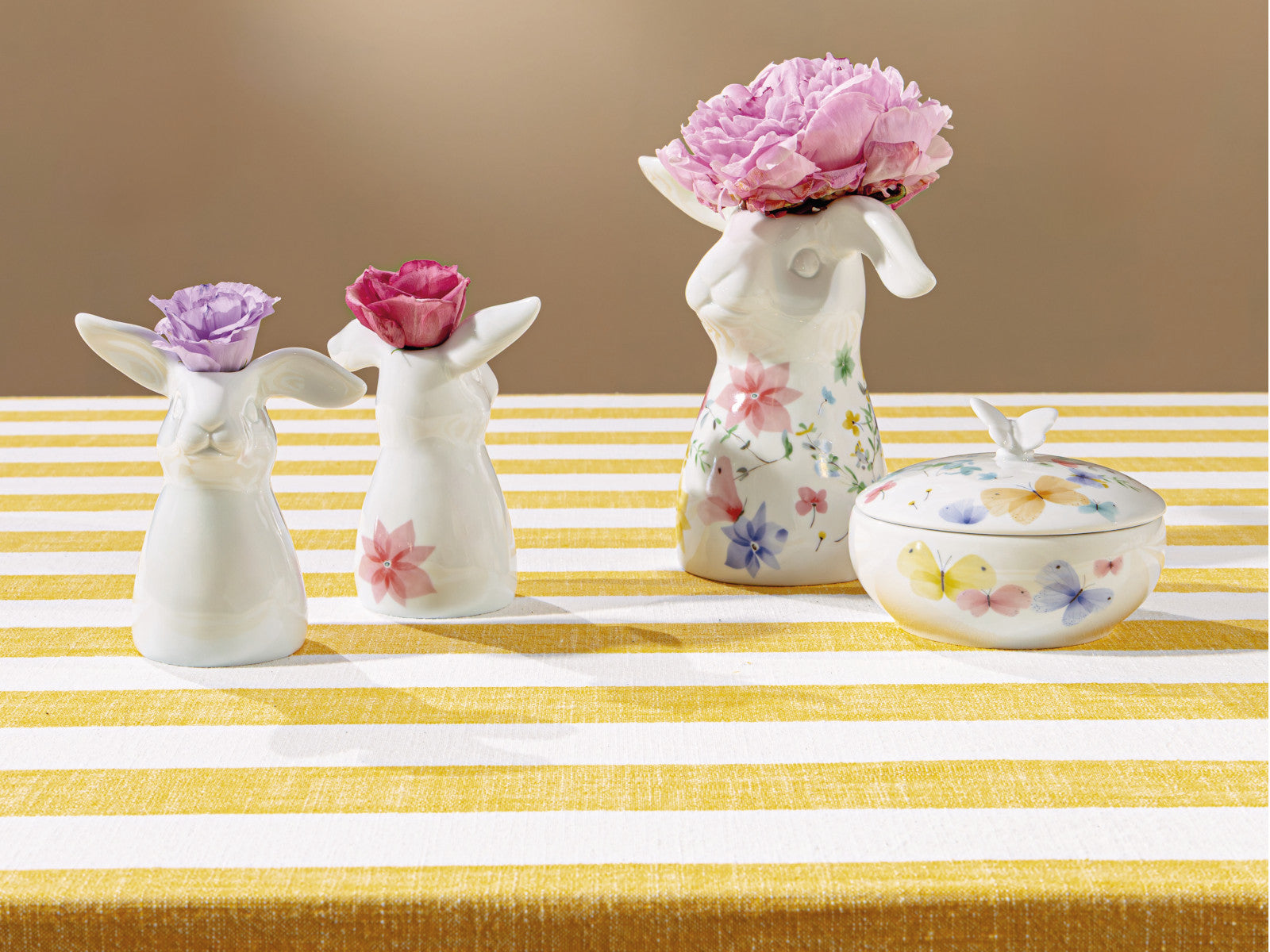 Hutschenreuther Frühlingsgrüsse Blumenwiese Dose mit Deckel 12,5cm Lifestyle 2