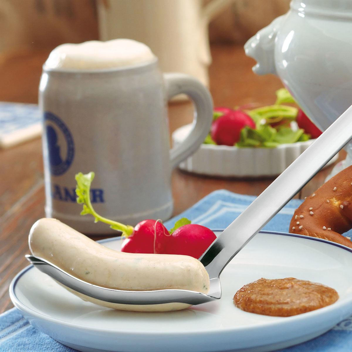 Rösle Weißwurstheber 34cm Lifestyle