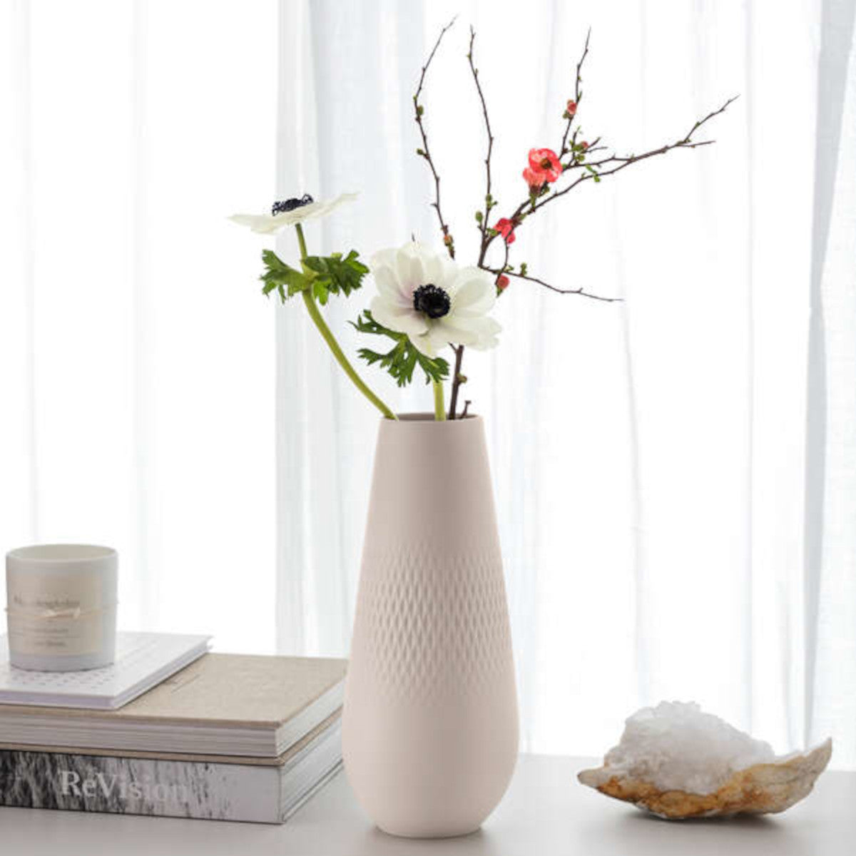 Villeroy & Boch Manufacture Collier beige Vase Carre hoch 26 cm Lifestyle 2