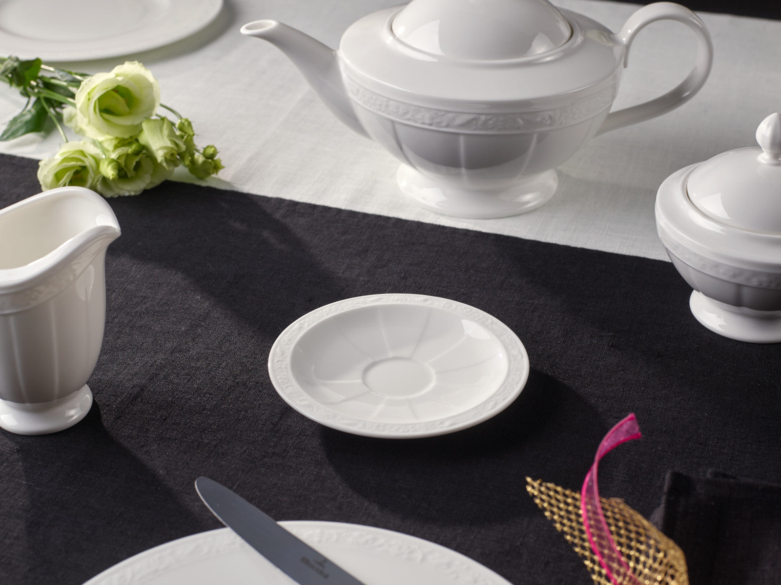 Villeroy & Boch White Pearl Mokka-/Espressountertasse 13 cm Lifestyle 1