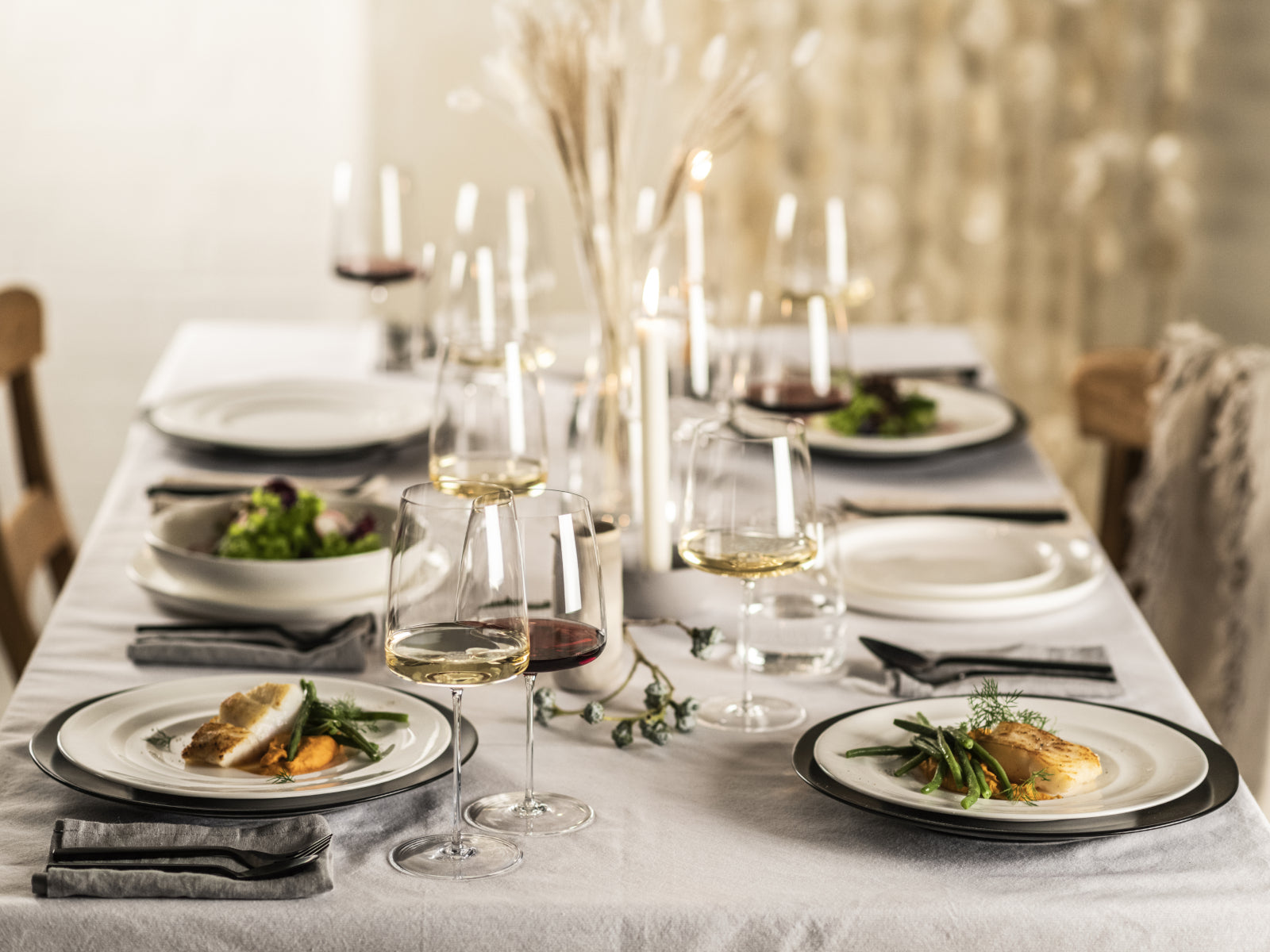 ZWIESEL GLAS Simplify Weinglas kraftvoll & würzig Set 2tlg Lifestyle 2