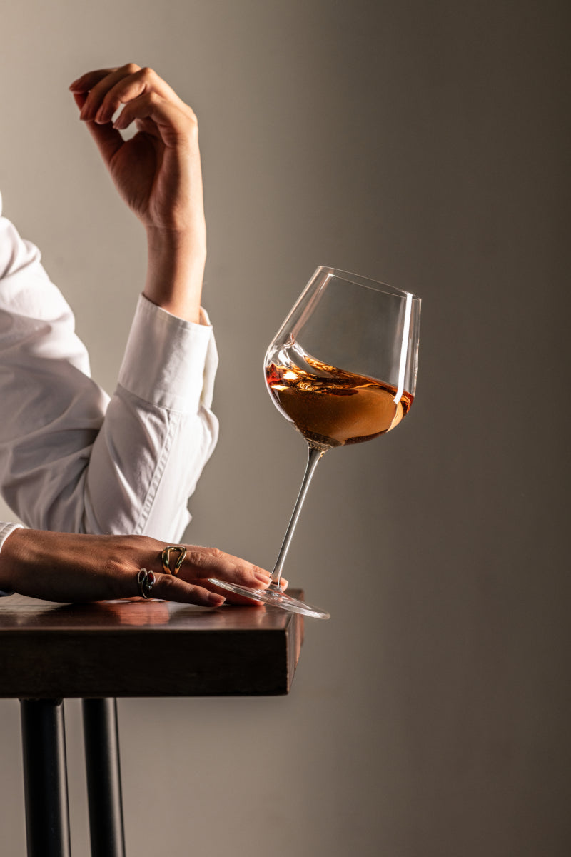 ZWIESEL GLAS Vuelo Allround Weinglas Set 2tlg Lifestyle 1