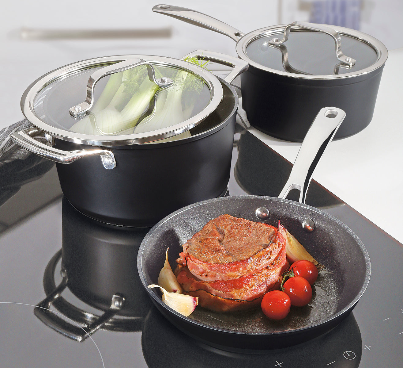 Spring MERIDIAN INTENSE PRO Topfset 4teilig Lifestyle