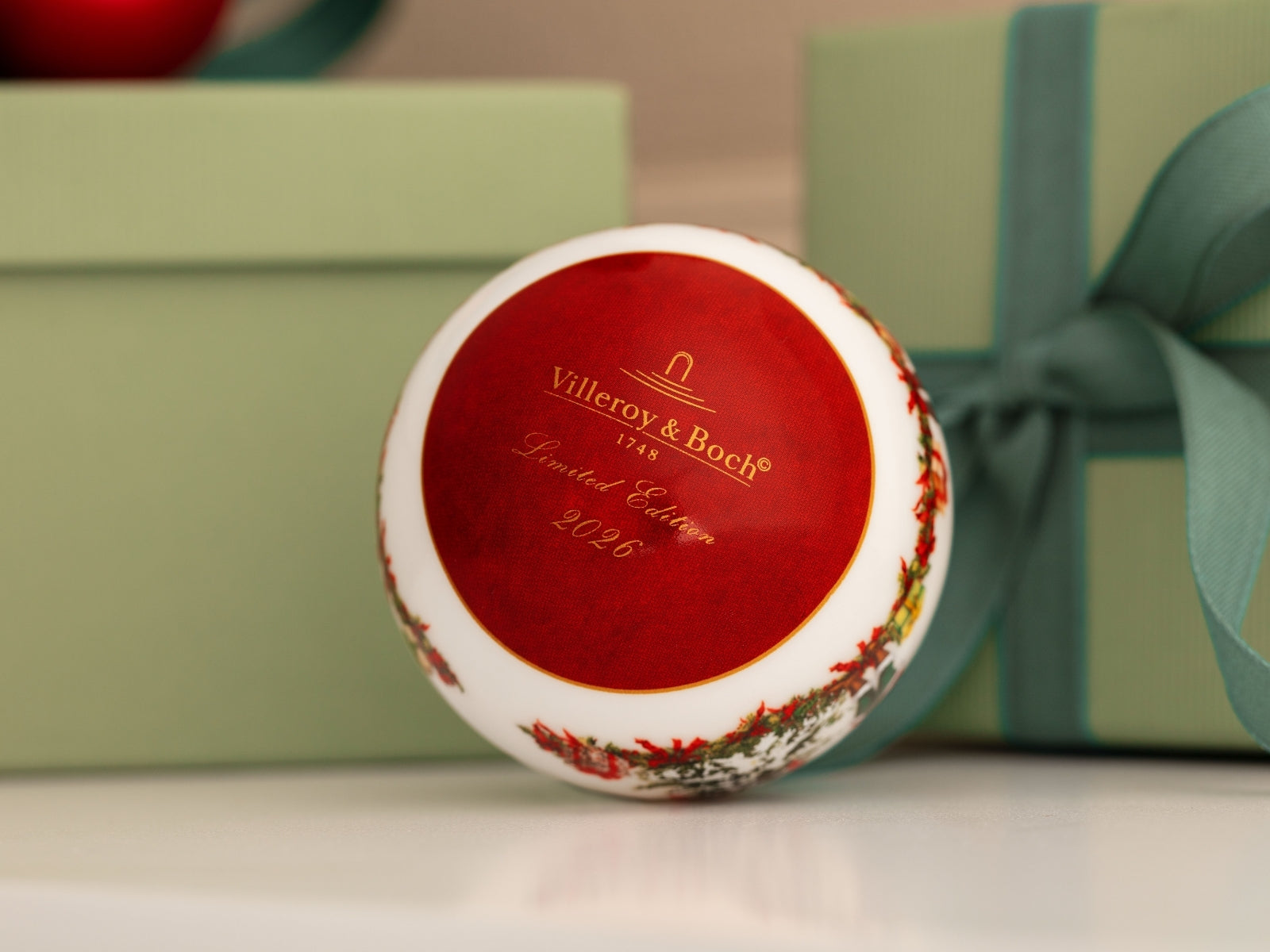 Villeroy & Boch Annual Christmas Edition Jahres-Kugel 2026 - Produktbild 3