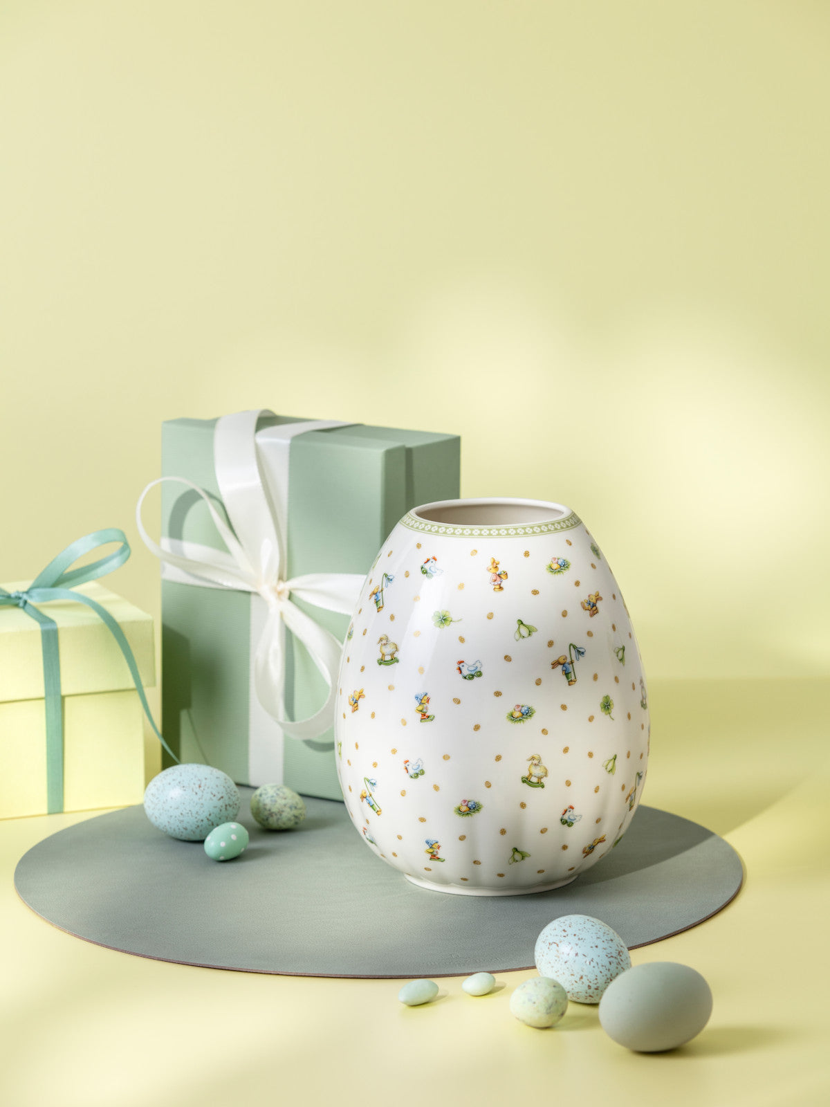 Villeroy & Boch Easter Delight Vase 20,5cm Lifestyle 2