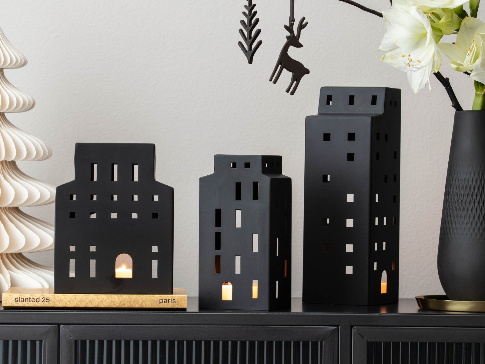 Villeroy & Boch Christmas Chic Windlicht Haus schwarz 22,5cm - Produktbild 3