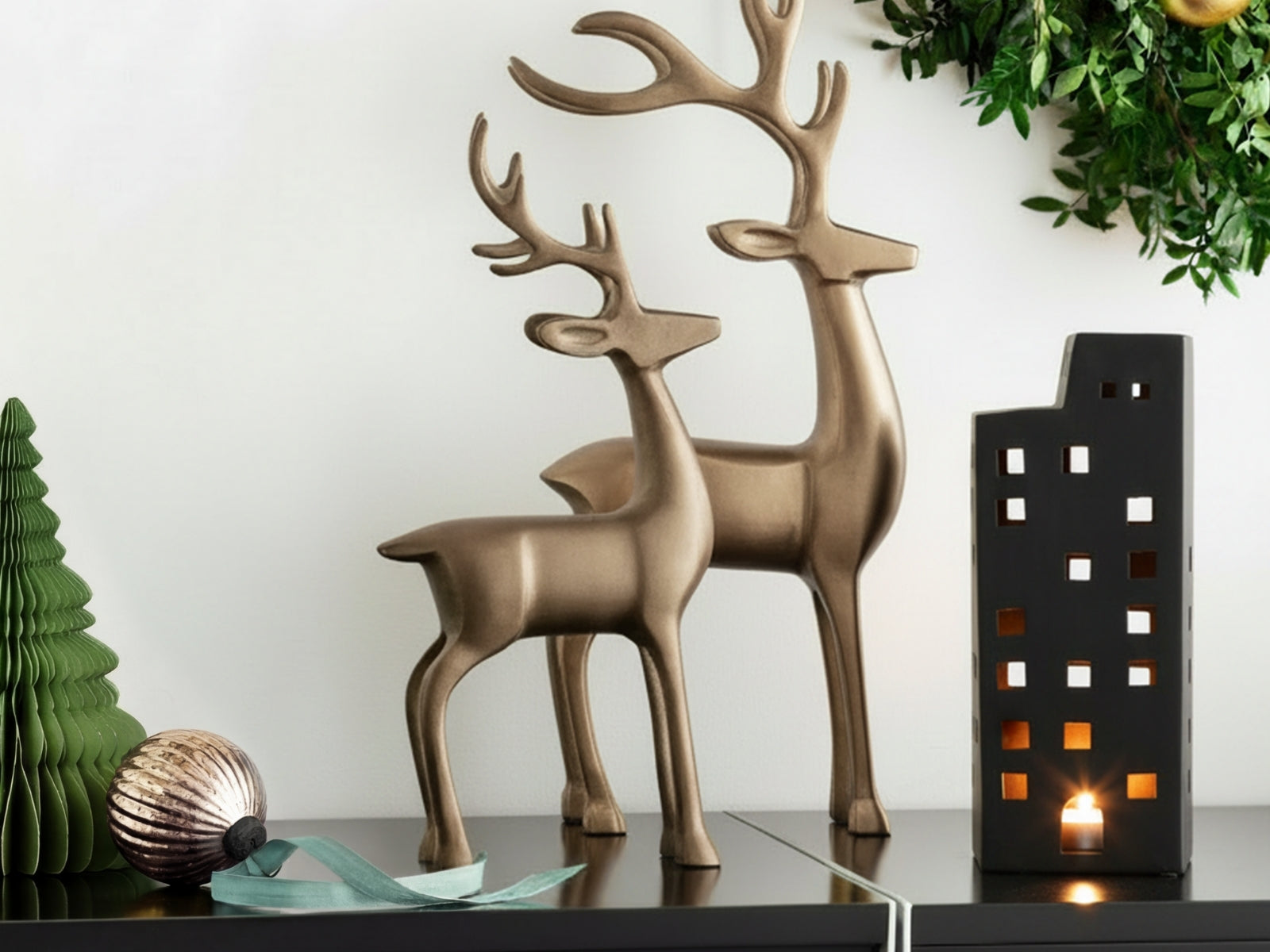 Villeroy & Boch Christmas Chic Windlicht Haus schwarz 22,5cm - Produktbild 2