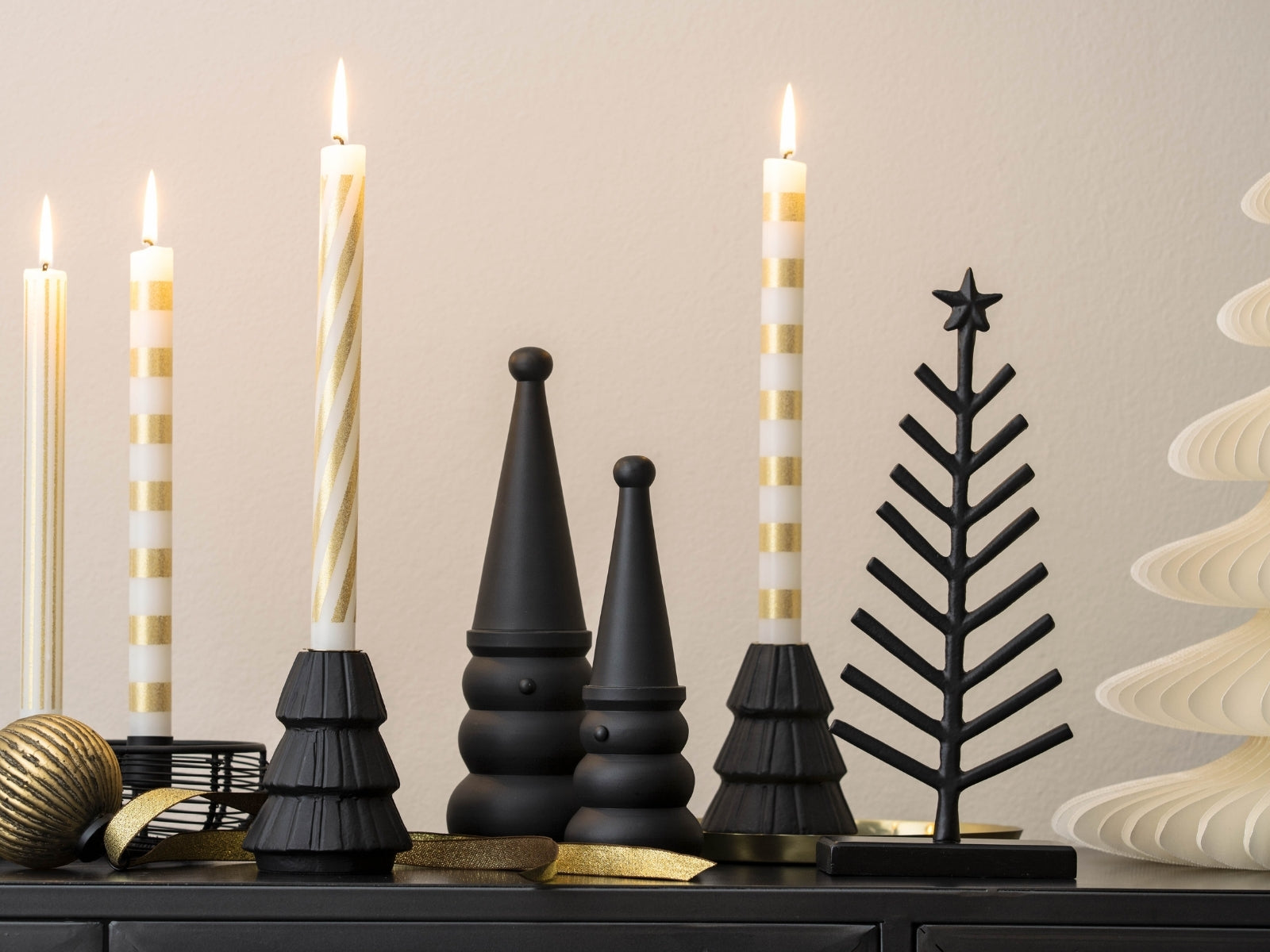 Villeroy & Boch Christmas Chic Schneemann schwarz 25,5cm - Produktbild 3