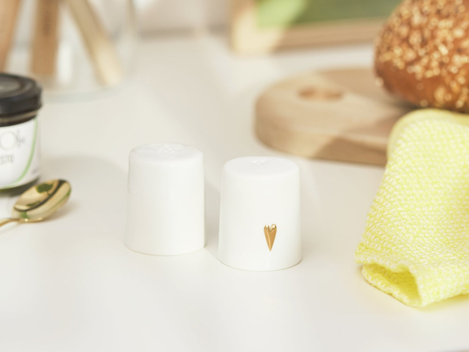 räder Guten Appetit Salz- & Pfefferstreuer Herz weiß 5,3cm - Produktbild 5