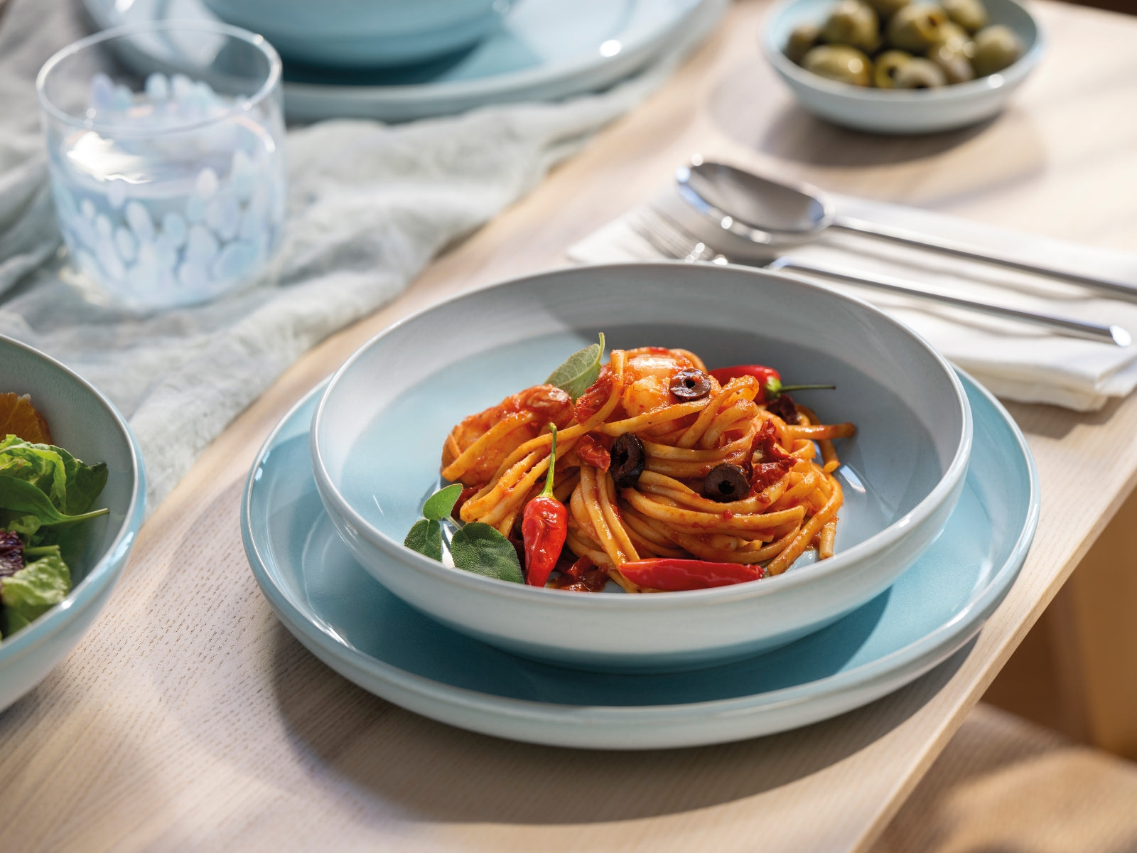 like. by Villeroy & Boch Perlemor Aqua Pastaschale 22cm - Produktbild 4