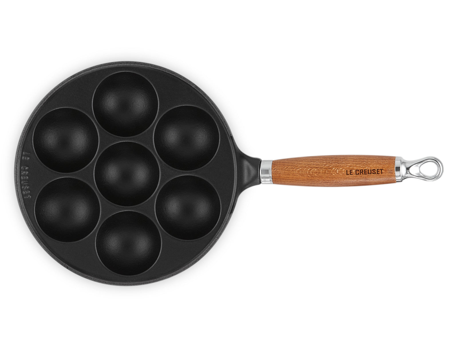 Le Creuset Pförtchenpfanne Tradition schwarz matt 20cm Freisteller 4