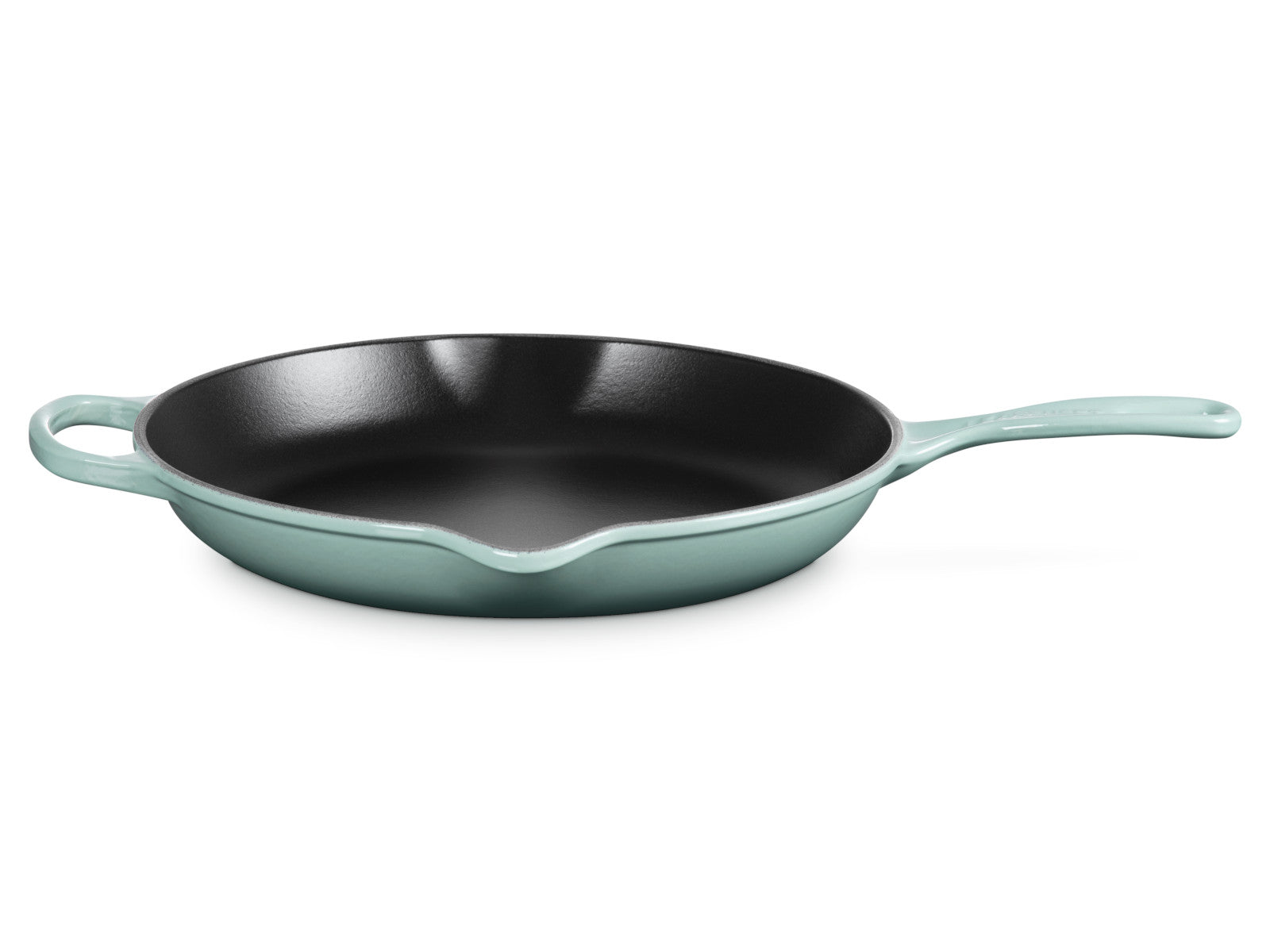 Le Creuset Brat- und Servierpfanne Signature rund sea salt 30cm Freisteller 1