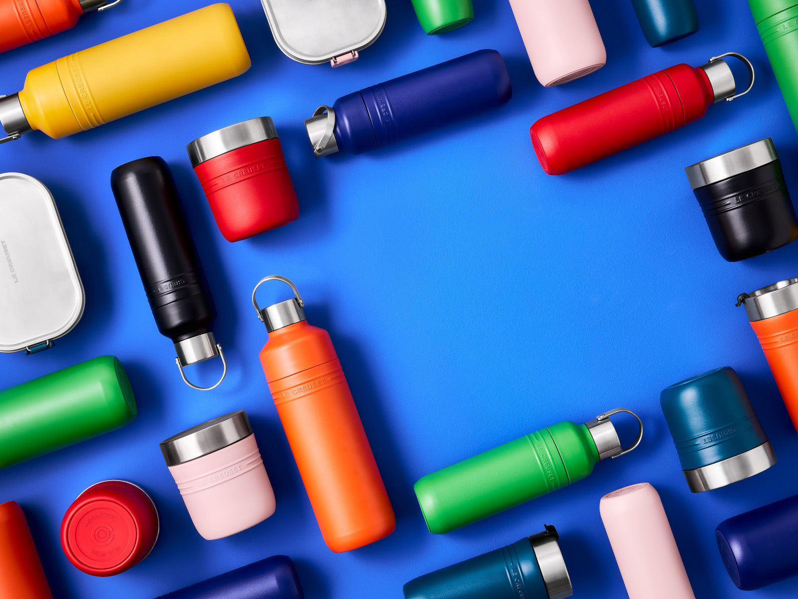 Le Creuset On The Go Trinkflasche bamboo green 1l Lifestyle 1