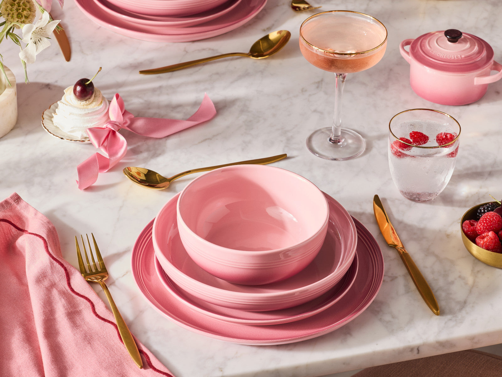 Les Creuset Frühstücksteller Coupe rose quartz 22cm Lifestyle 1