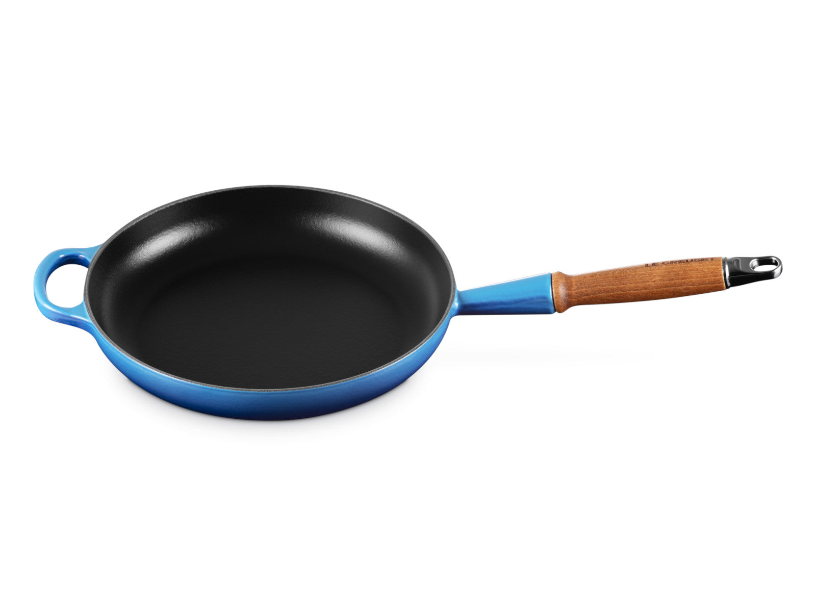 Le Creuset Brat- und Servierpfanne Signature mit Holzgriff azure 26cm Freisteller 2