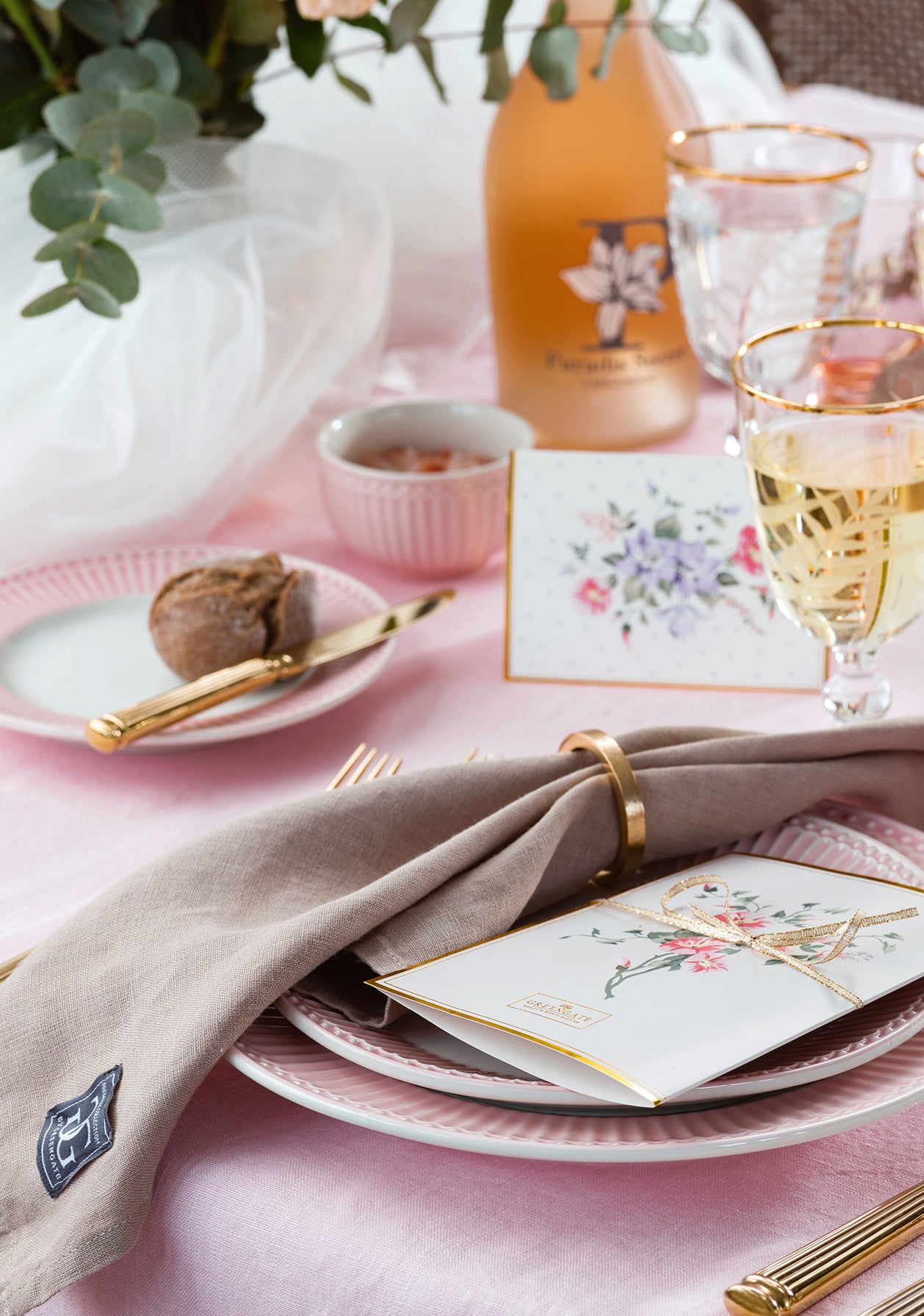 Greengate Alice Frühstücksteller pale pink 23 cm Set6 Lifestyle3