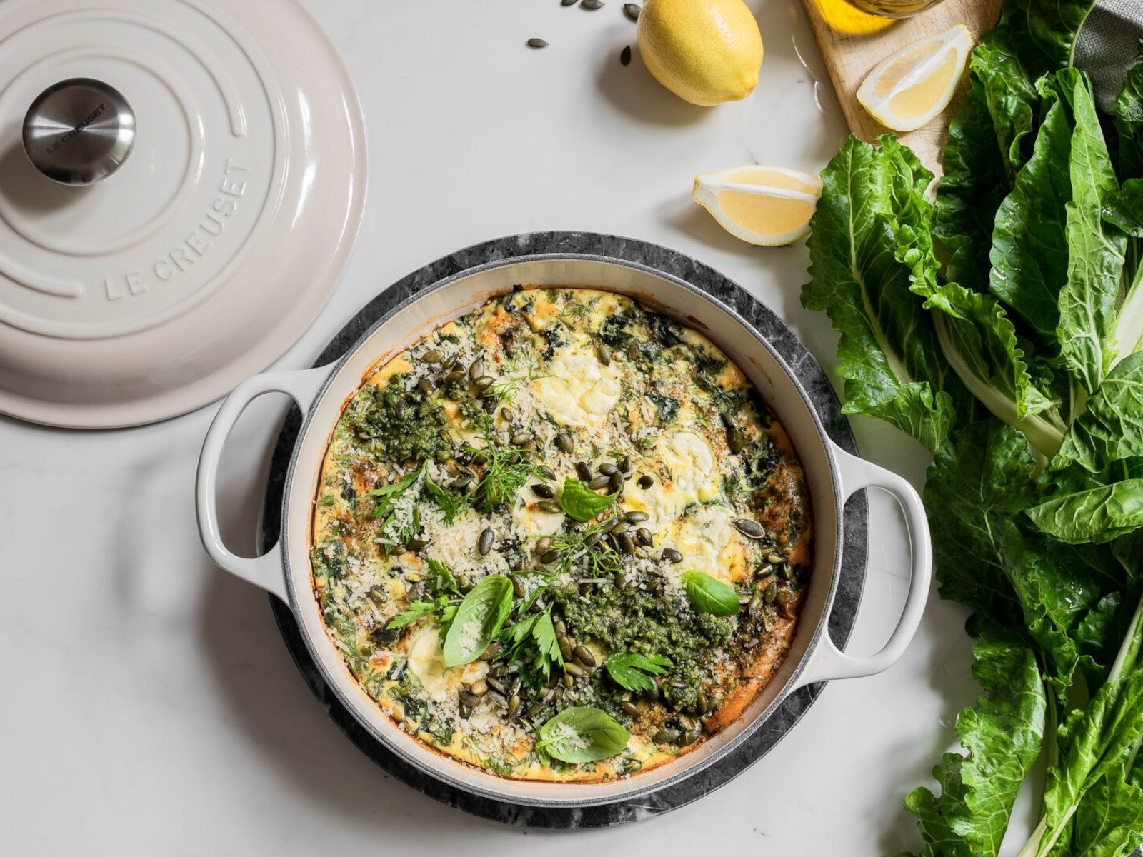 Le Creuset Gourmet-Profitopf Signature meringue 26cm Lifestyle 2