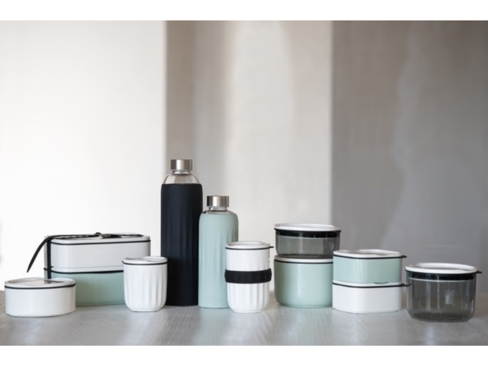 Villeroy & Boch To Go & To Stay Becher mit Deckel L weiss 0,45 l Lifestyle 1