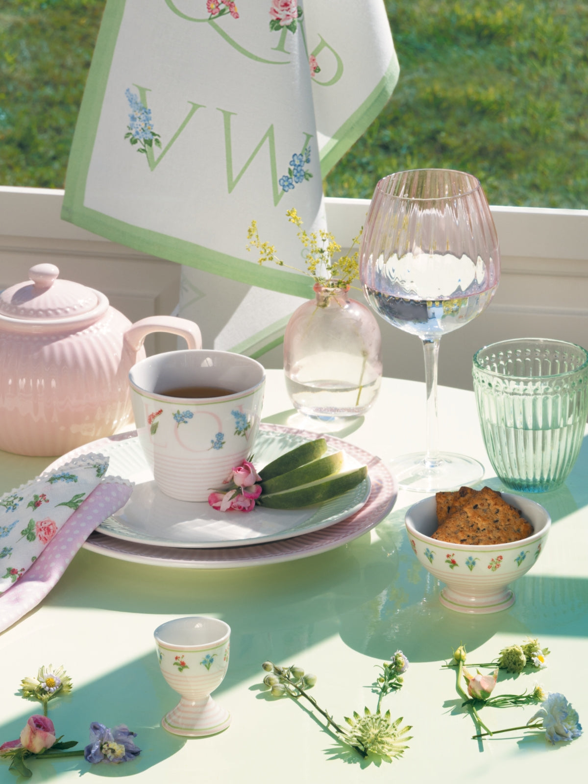 Greengate Agnes Geschirrtuch bedruckt white 70x50cm Lifestyle 3