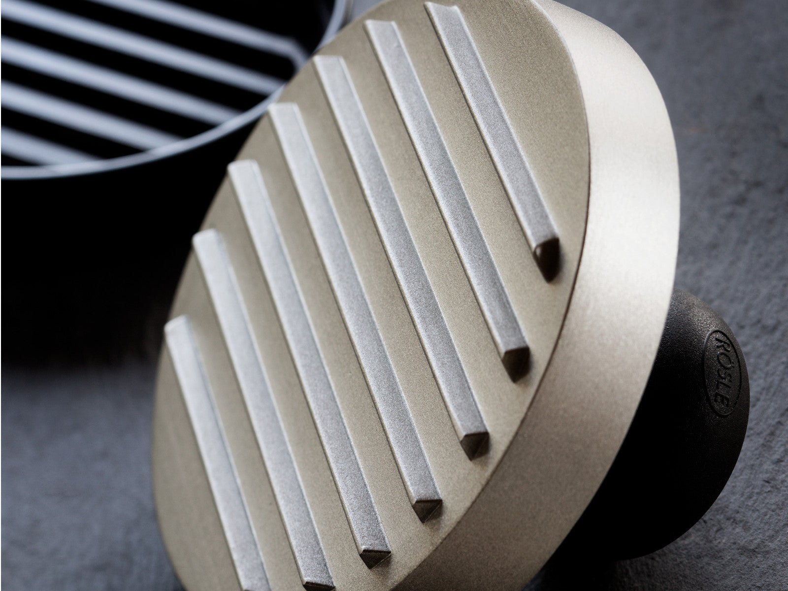 Rösle Burgerpresse 11 cm Freisteller 2