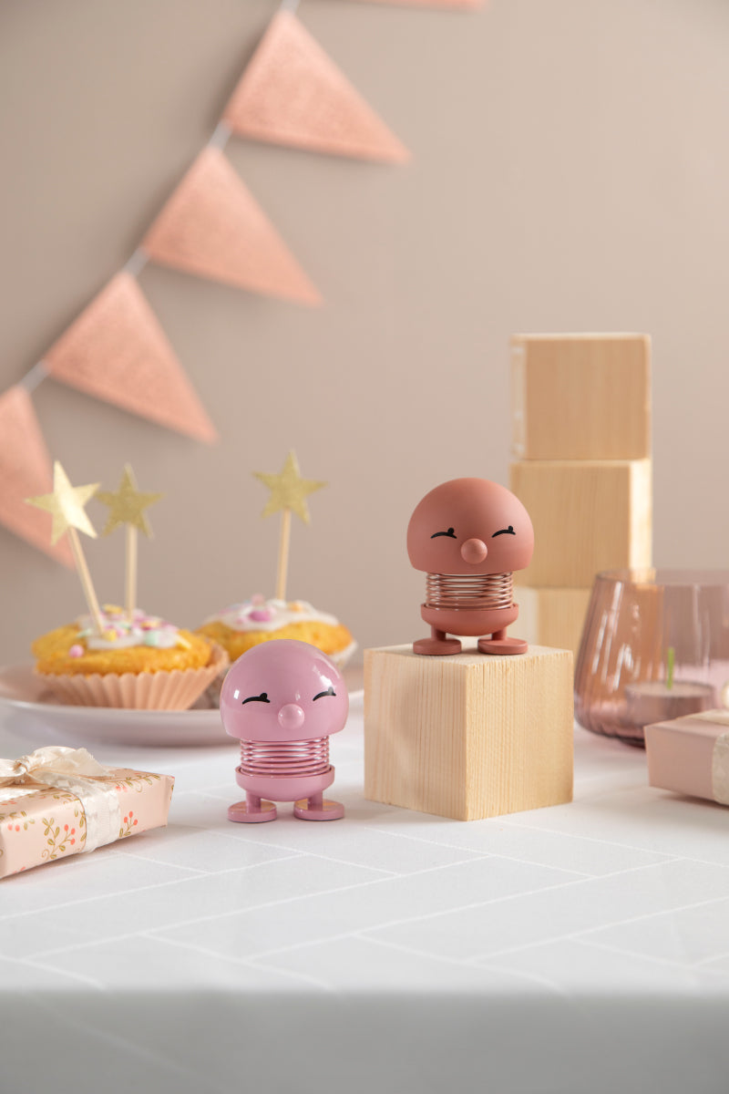 Hoptimist Soft Bimble S Ruby 7,6cm Lifestyle 14