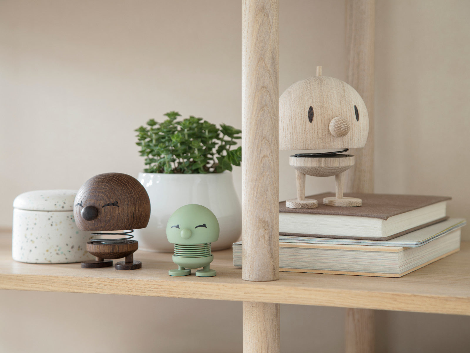 Hoptimist Soft Bimble S Olive 7,6cm Lifestyle 1