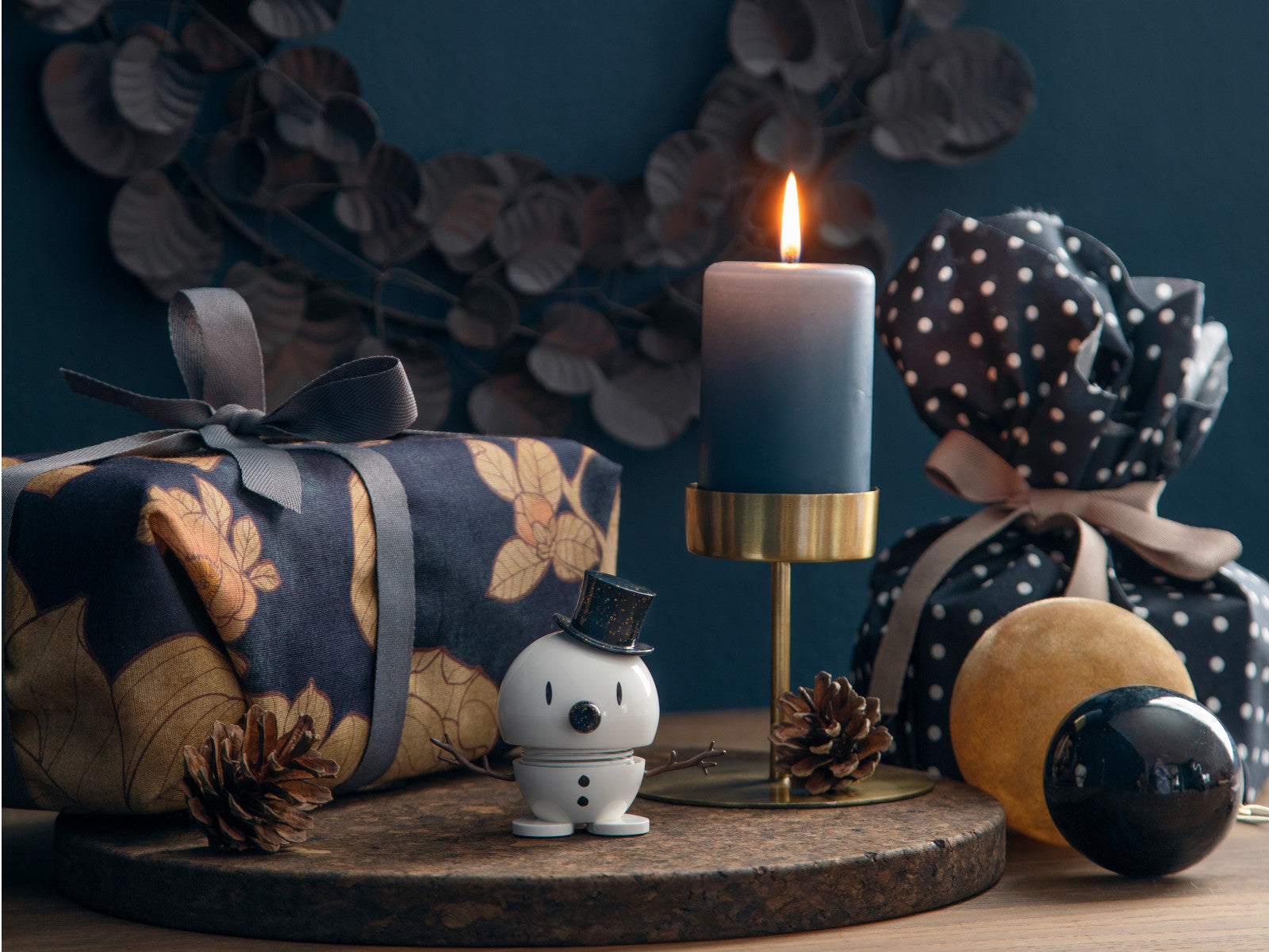 Hoptimist Snowman S white/blue 7,8cm Lifestyle 1