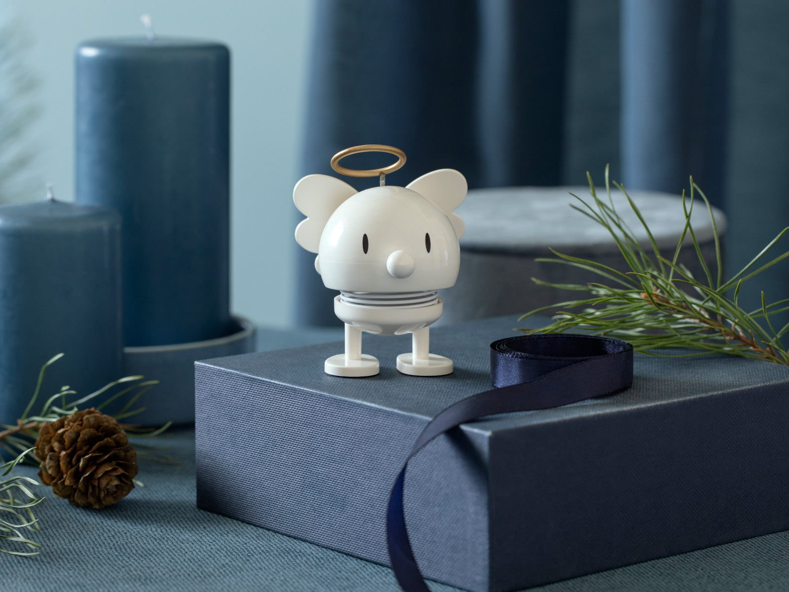 Hoptimist Angel Bumble S white 7,5cm Lifestyle 4