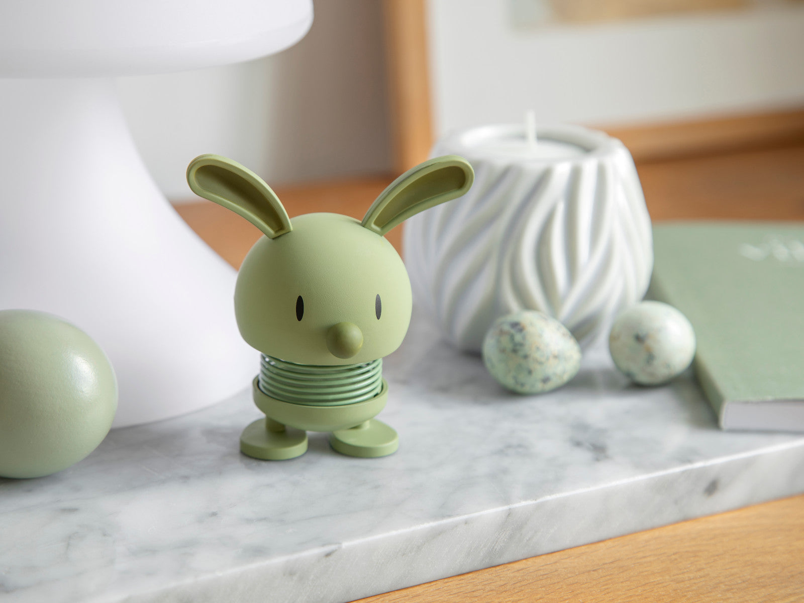 Hoptimist Soft Bunny S Olive 6,8cm Lifestyle 4