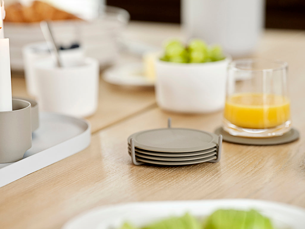 Zone Denmark Singles Glasuntersetzer mit Halter taupe Set6 Lifestyle