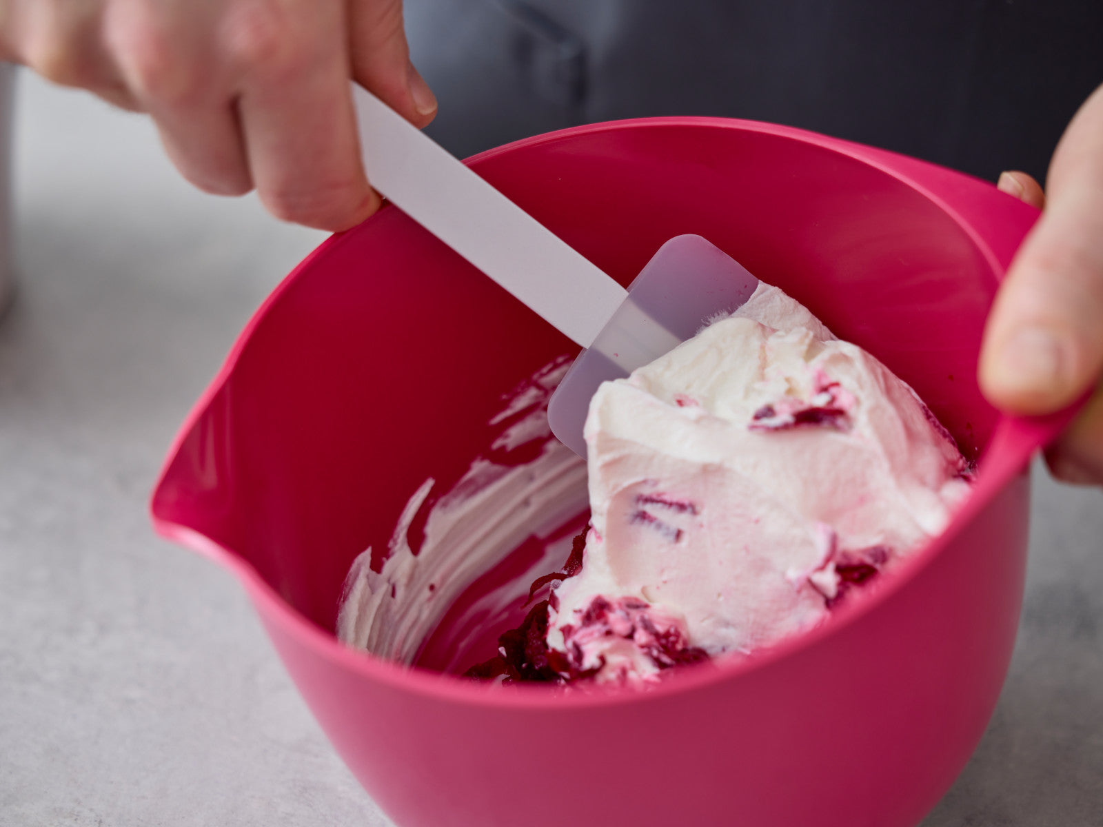 Rosti Margrethe Schüssel beetrot 3l Freisteller 4