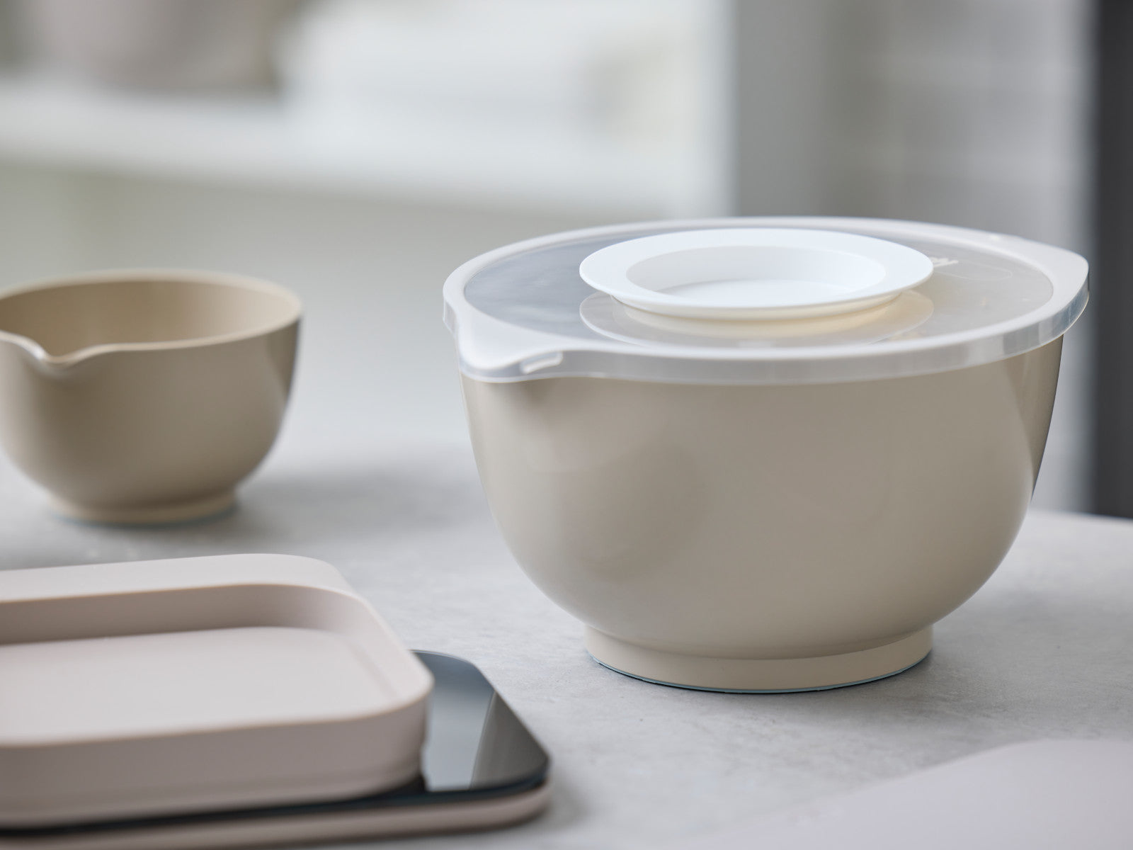 Rosti Margrethe Schüssel humus 3l Lifestyle 2