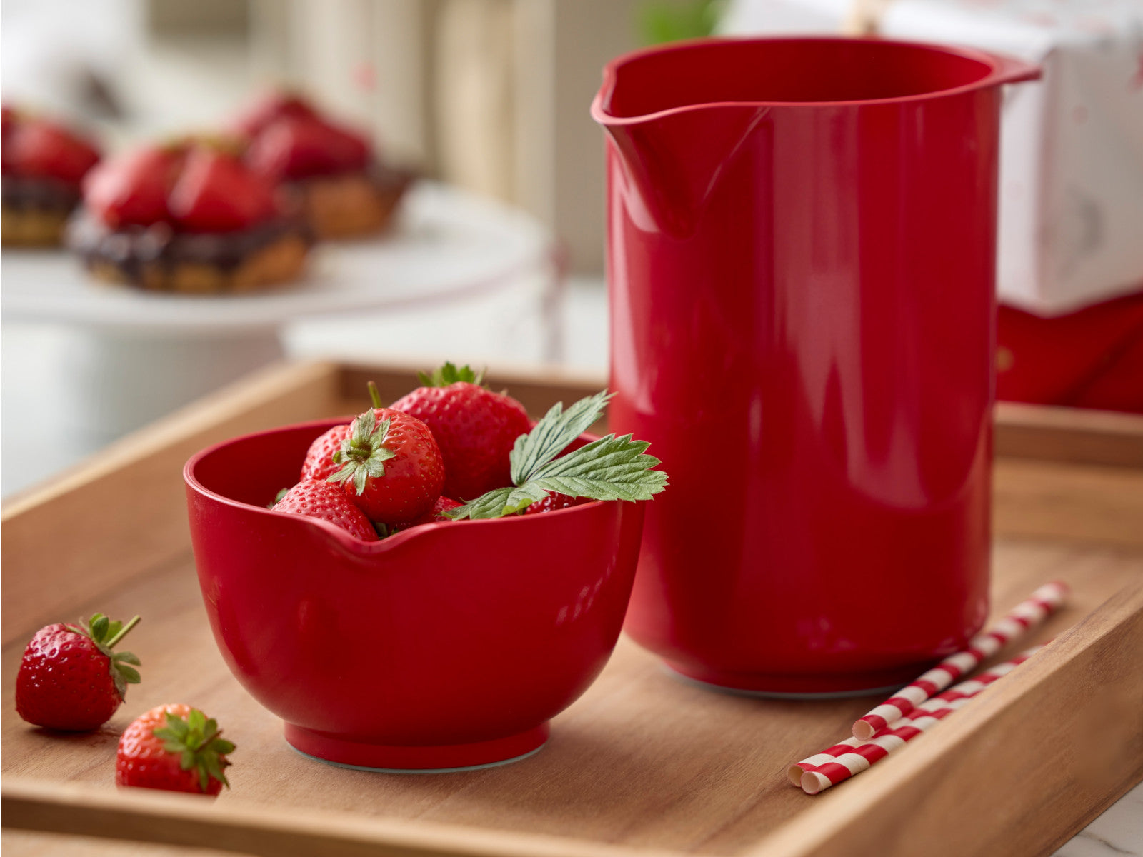 Rosti Rührbecher Classic rot 1,25l Lifestyle 2