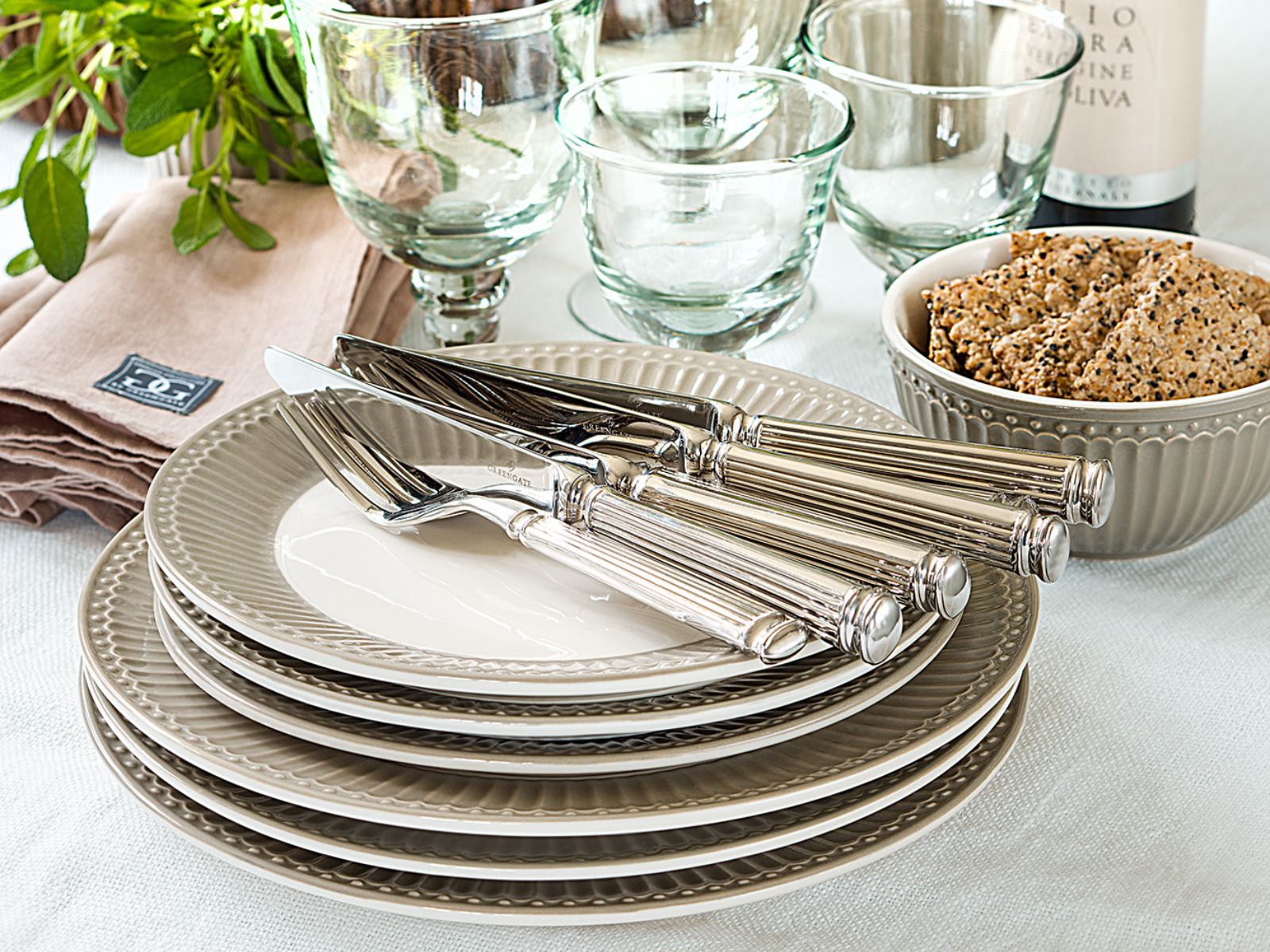 Greengate Alice Eierbecher warm grey 6,5 cm Set6 Lifestyle2