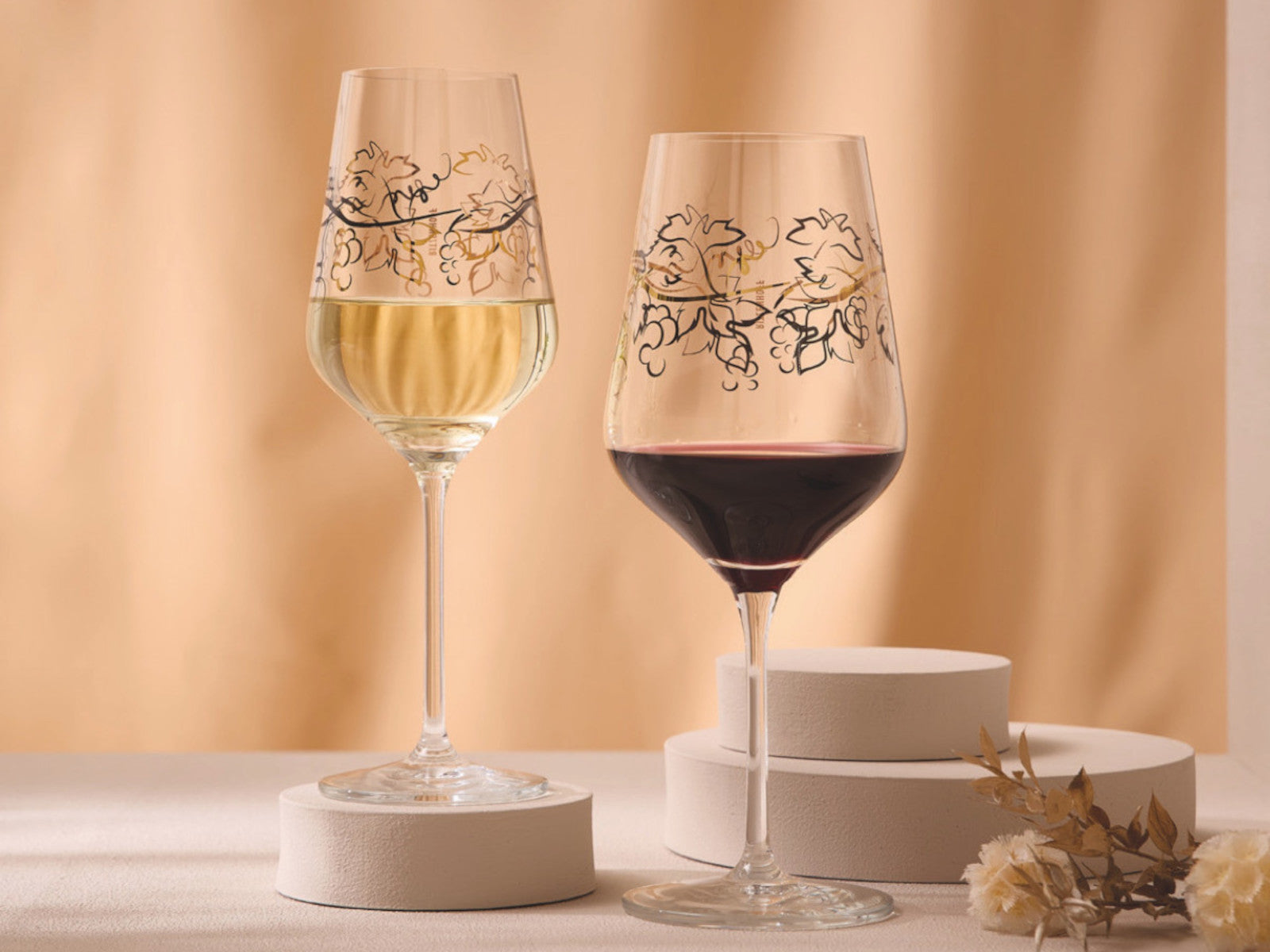 Ritzenhoff Herzkristall Rotweinglas (V.Rea) #12 F25 Lifestyle 1