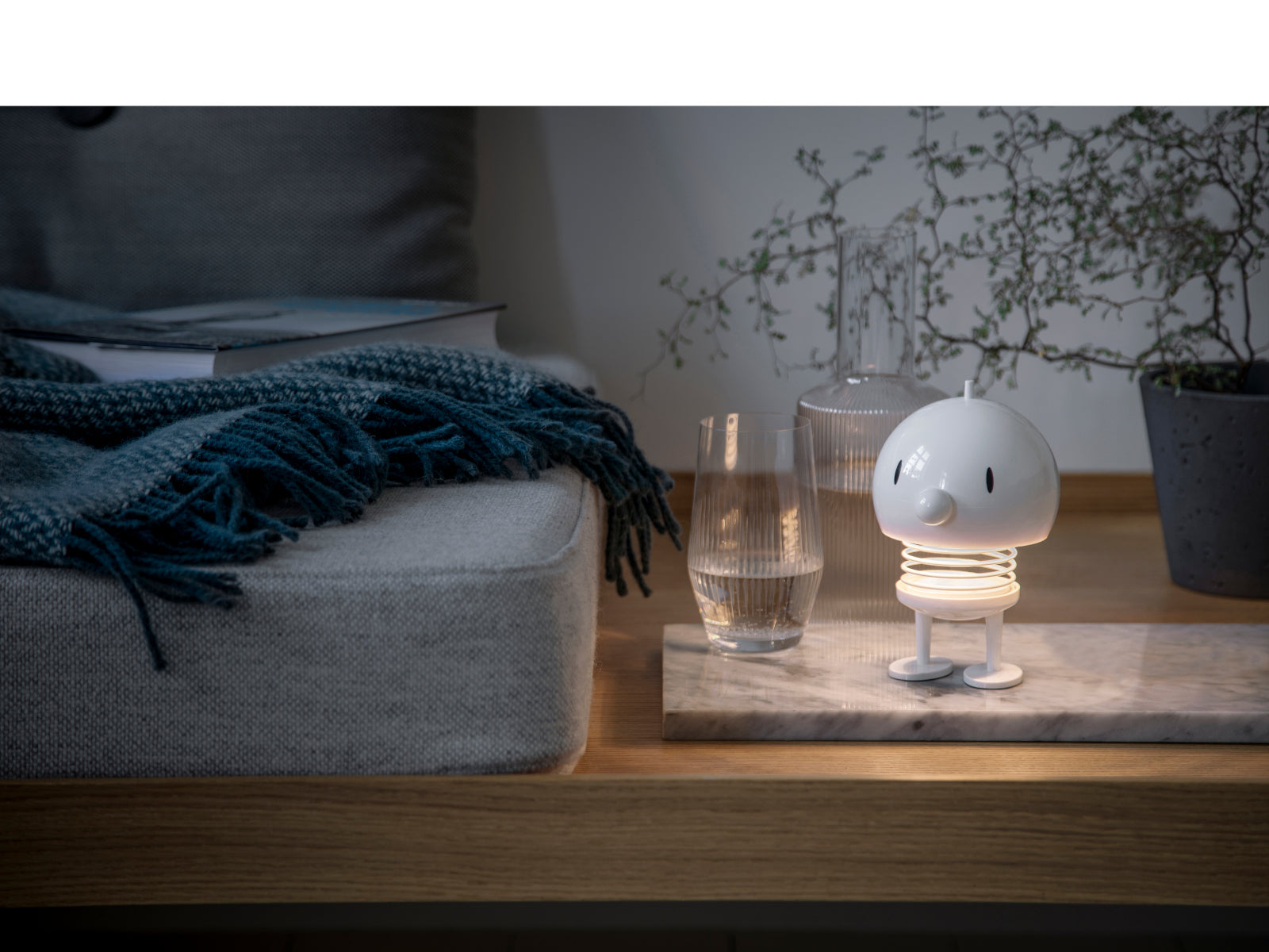 Hoptimist LED Lampe L White 15cm Lifestyle 1