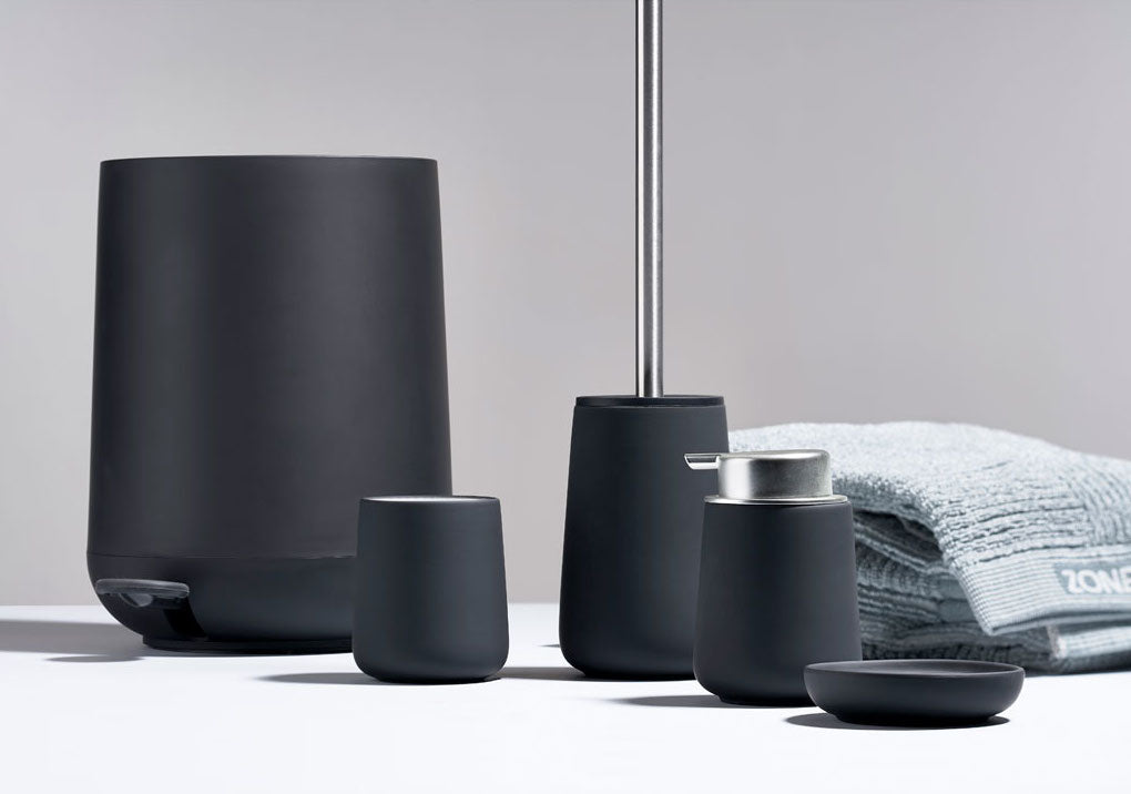 Zone Denmark Nova Pedaleimer black 5L Lifestyle