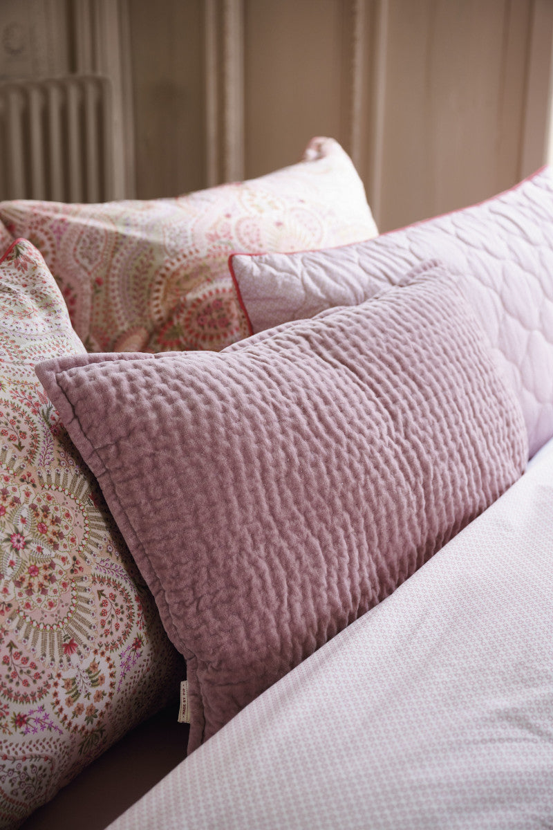 Pip Studio Velvet Sky Kissen mauve 40x70cm (1 Stück) Lifestyle 3