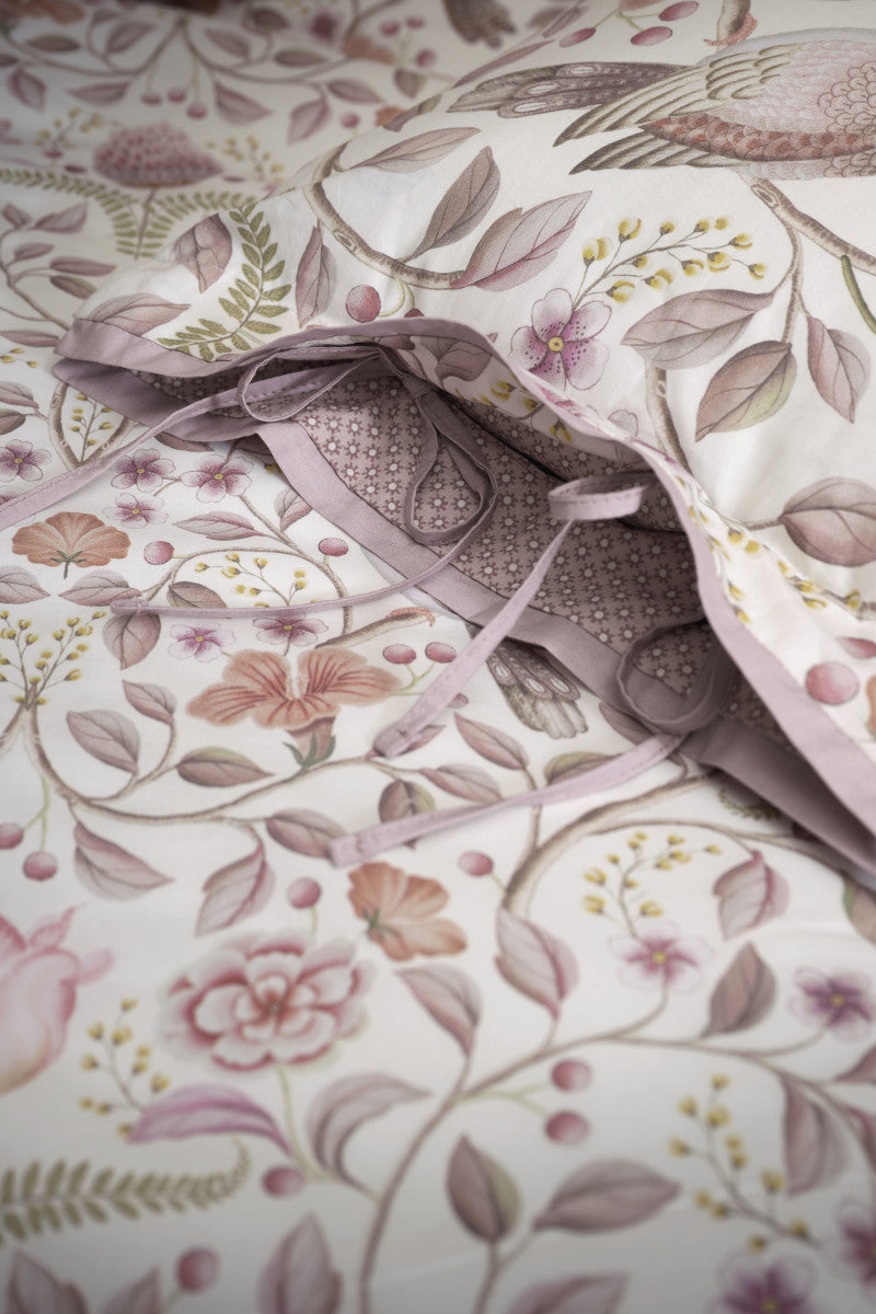 Pip Studio Garden of Dove Kissen off-white 35x60cm (1 Stück) Lifestyle 2