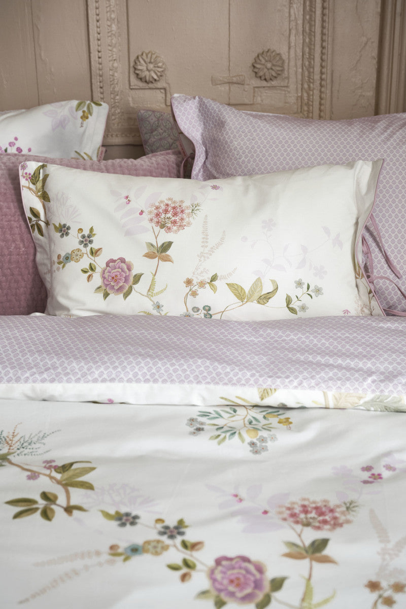 Pip Studio Bustani Kissen weiß 35x60cm (1 Stück) Lifestyle