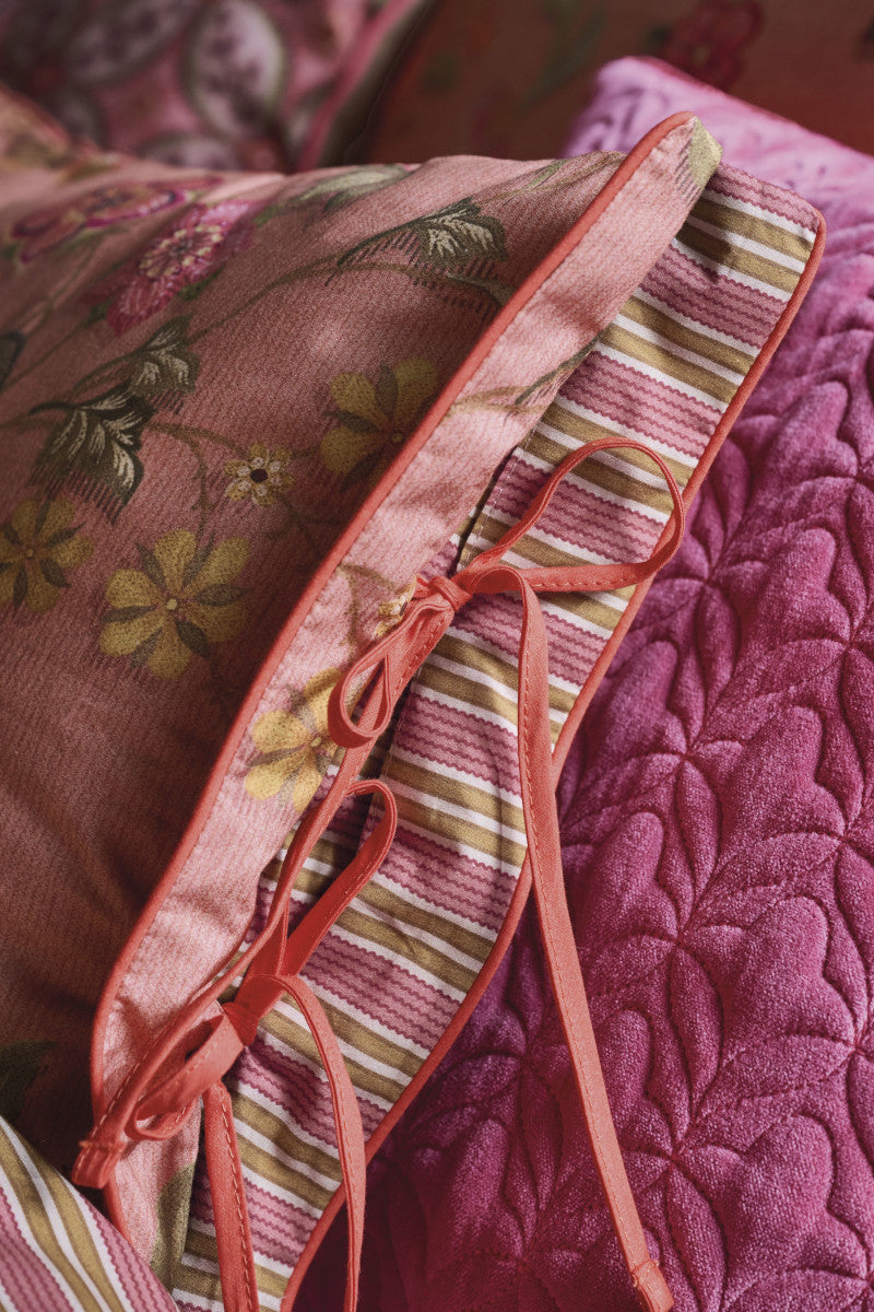 Pip Studio Coco Flower Kissen koralle 35x60cm (1 Stück) Lifestyle 2