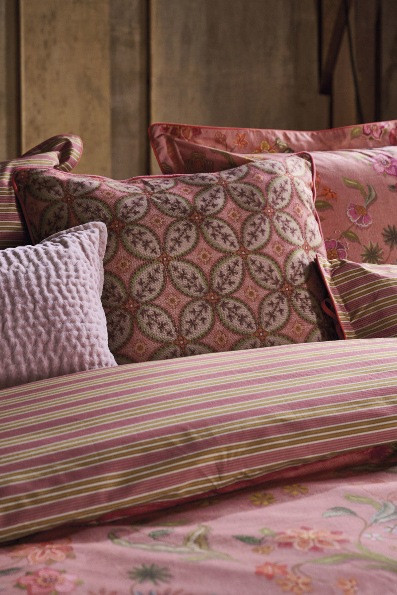 Pip Studio Nia Kissen rosa 53x53cm (1 Stück) Lifestyle 2